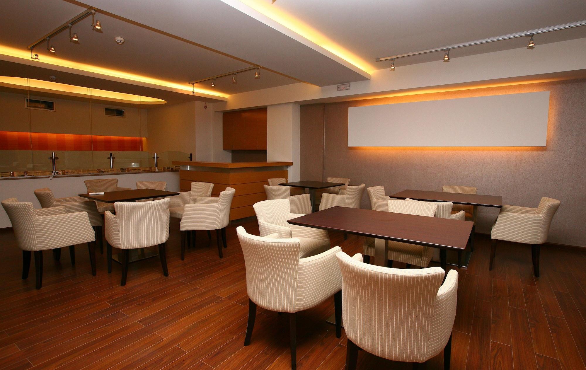 Restaurant Hotel Flisvos