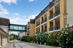 Alojamiento - Zenitude Hotel la Valadière, an Ascend Collection Hotel