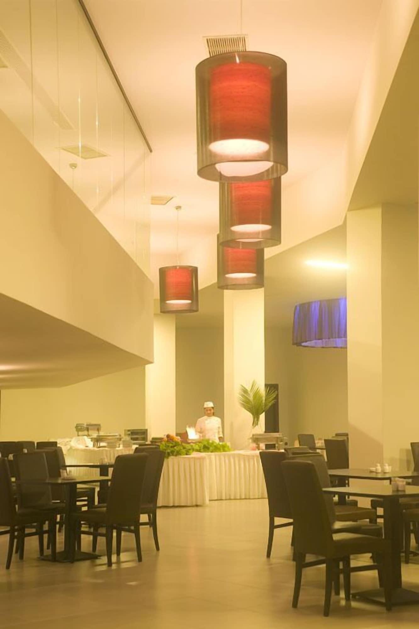 Restaurant Long Beach Resort