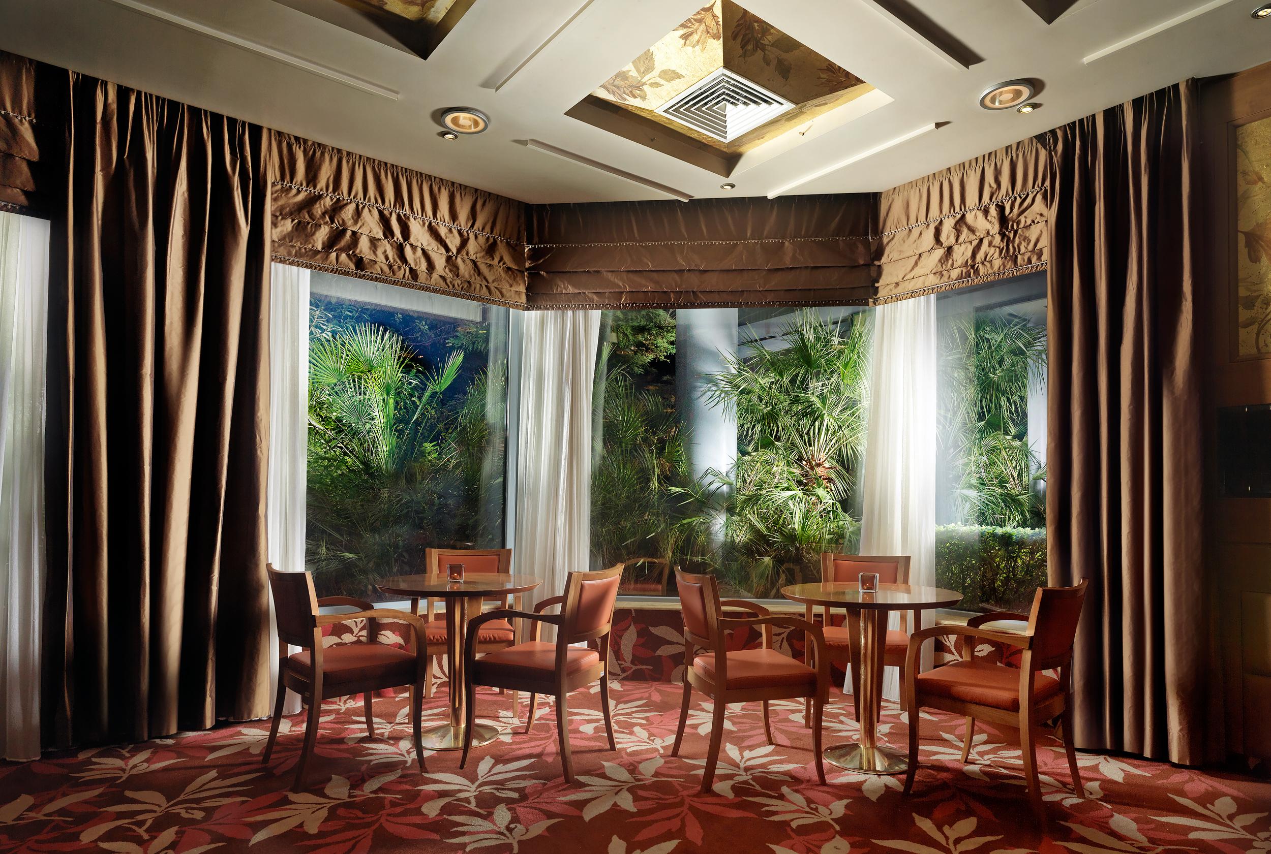 Restaurant Holiday Inn Athens Attica Av. Airport West by IHG