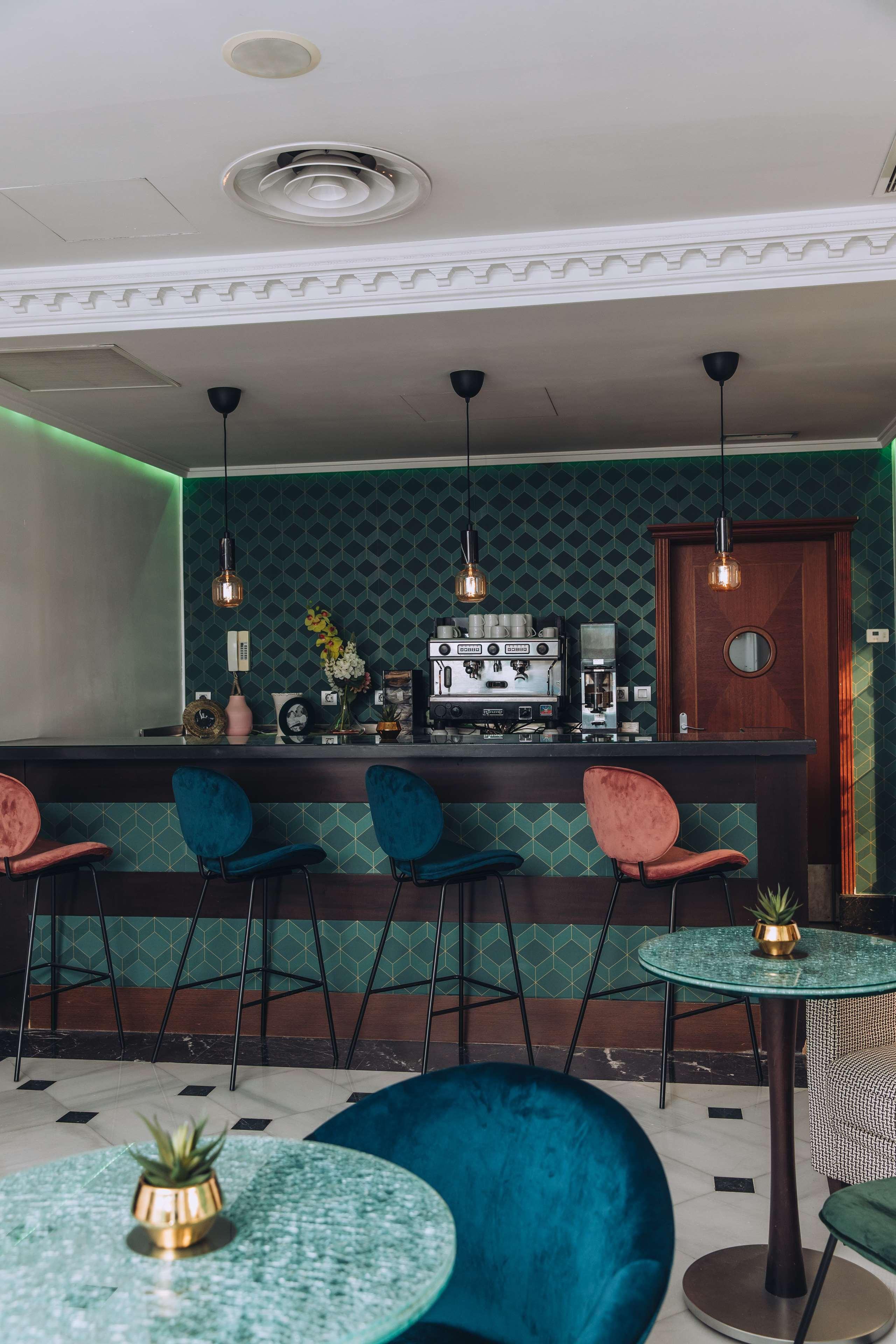 Bar/Salón ITC Infantas by Soho Boutique