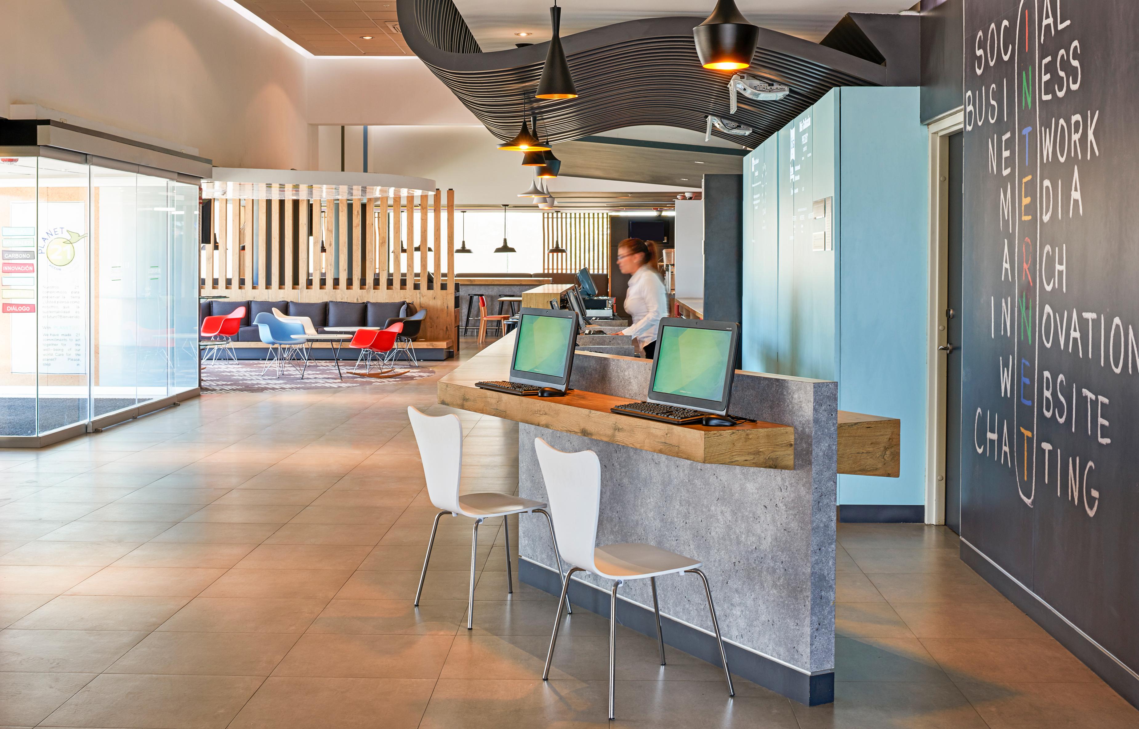 Vista Lobby Ibis Culiacan
