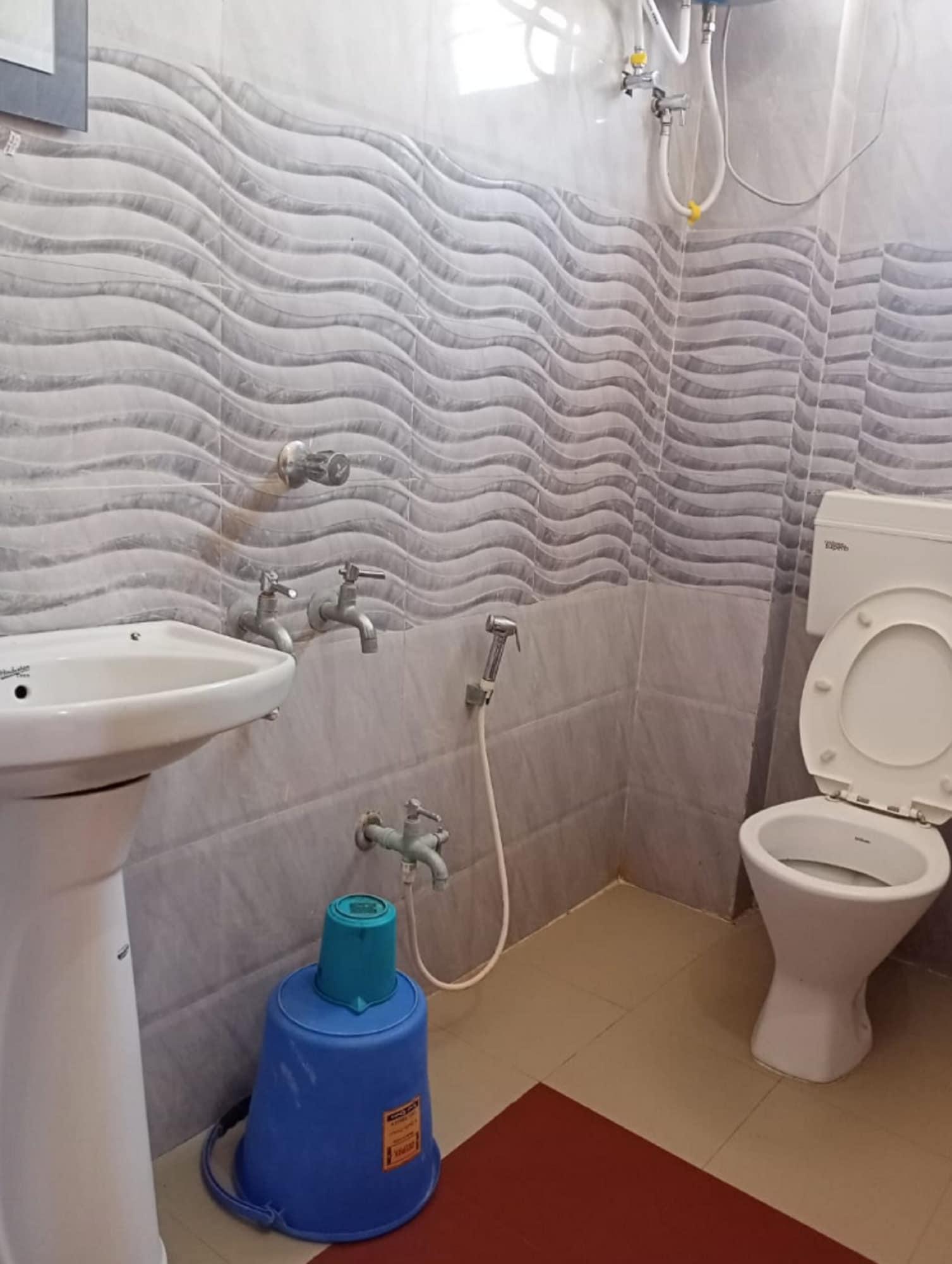 Equipamiento de Habitación Goroomgo Anand Sadan Digha