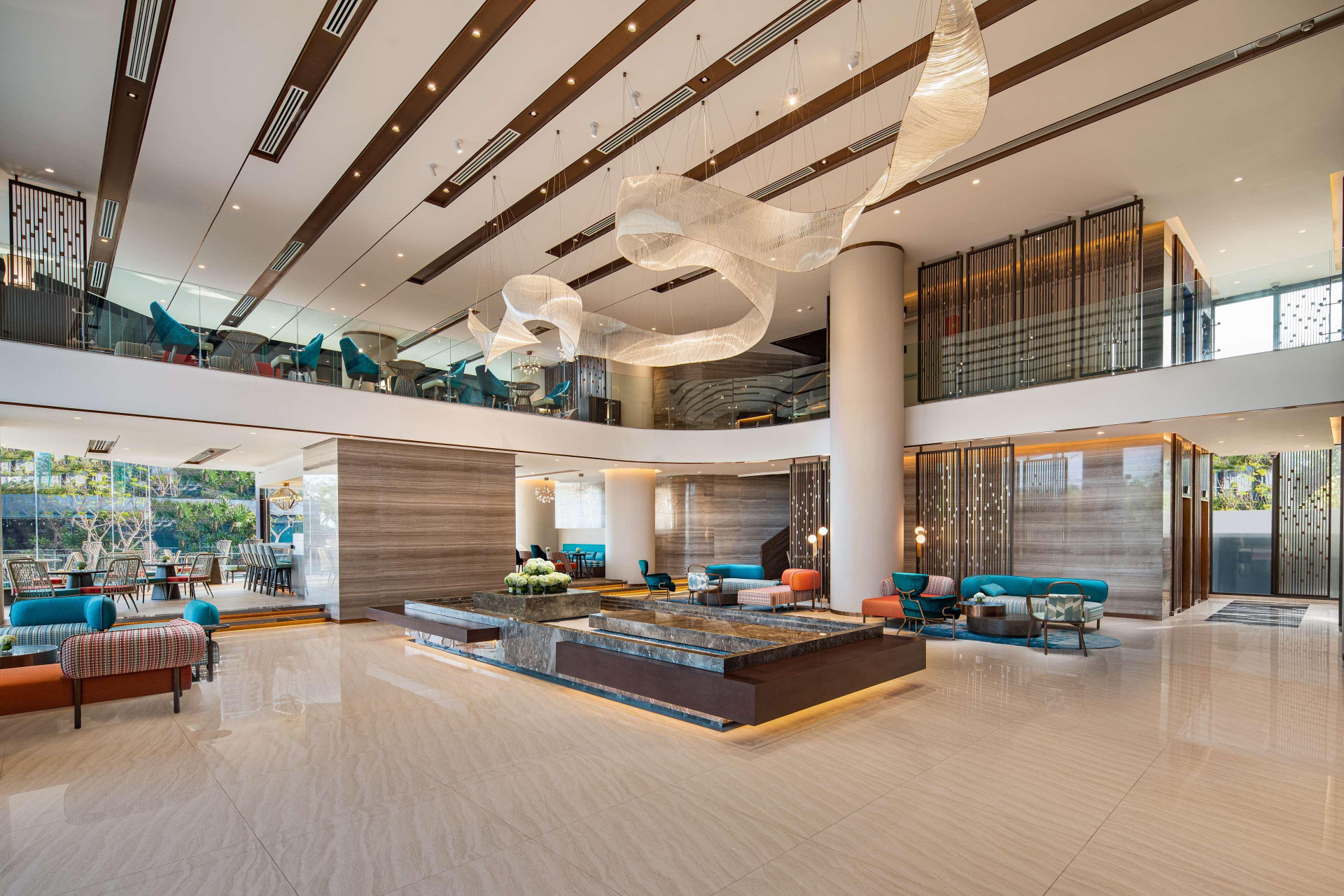 Vista Lobby Radisson Hotel Danang