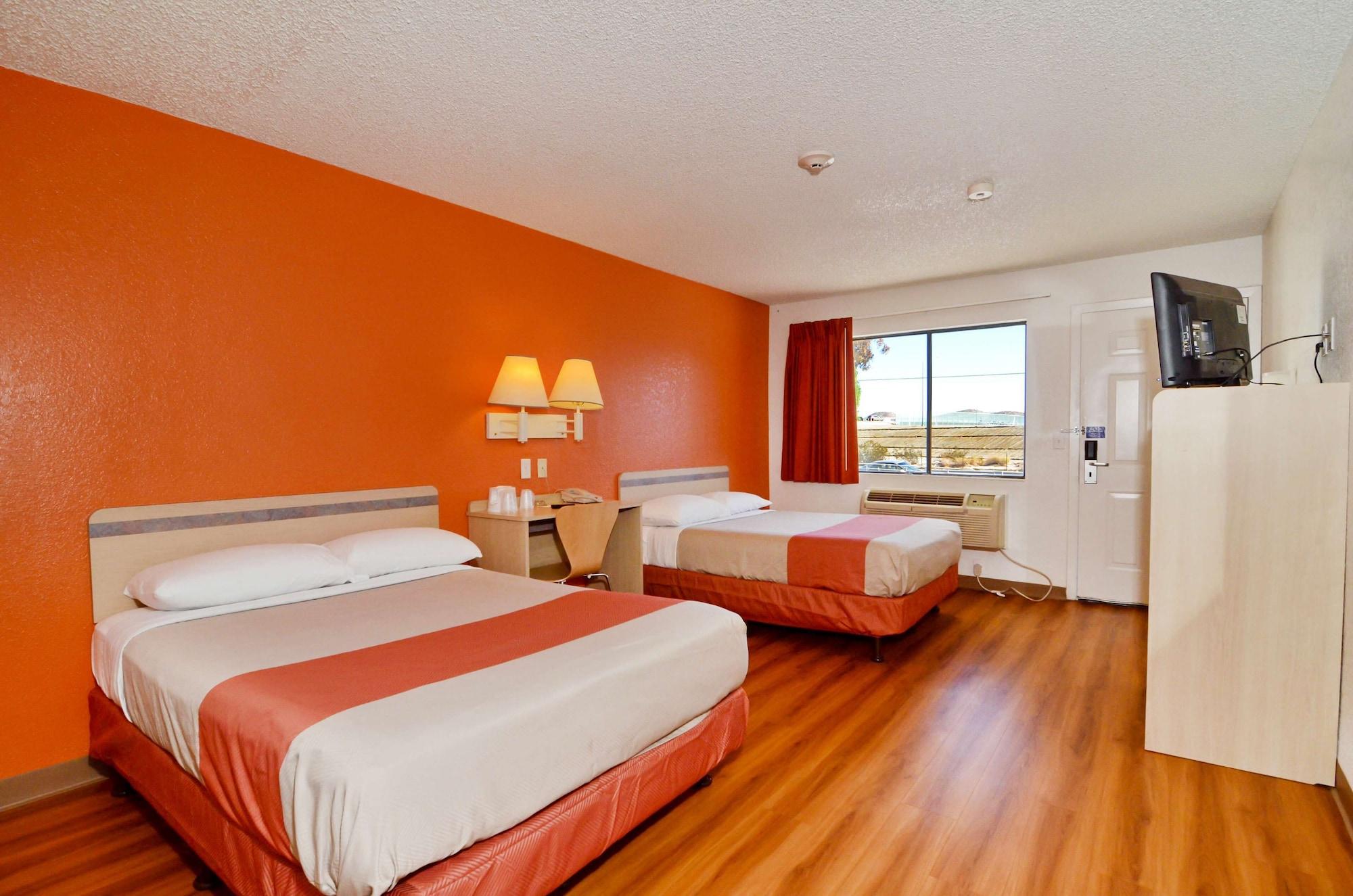 Habitación Motel 6 North Palm Springs, CA - North