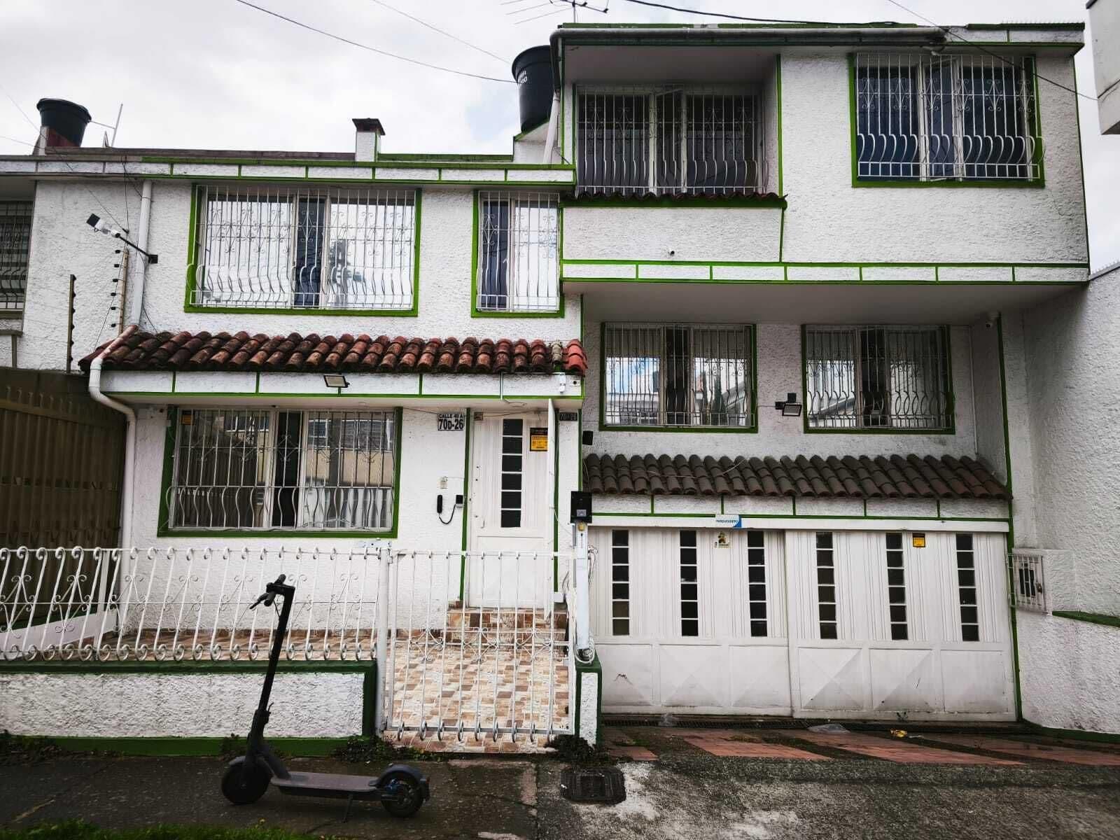 Varios Kuyay Yachi Hostel