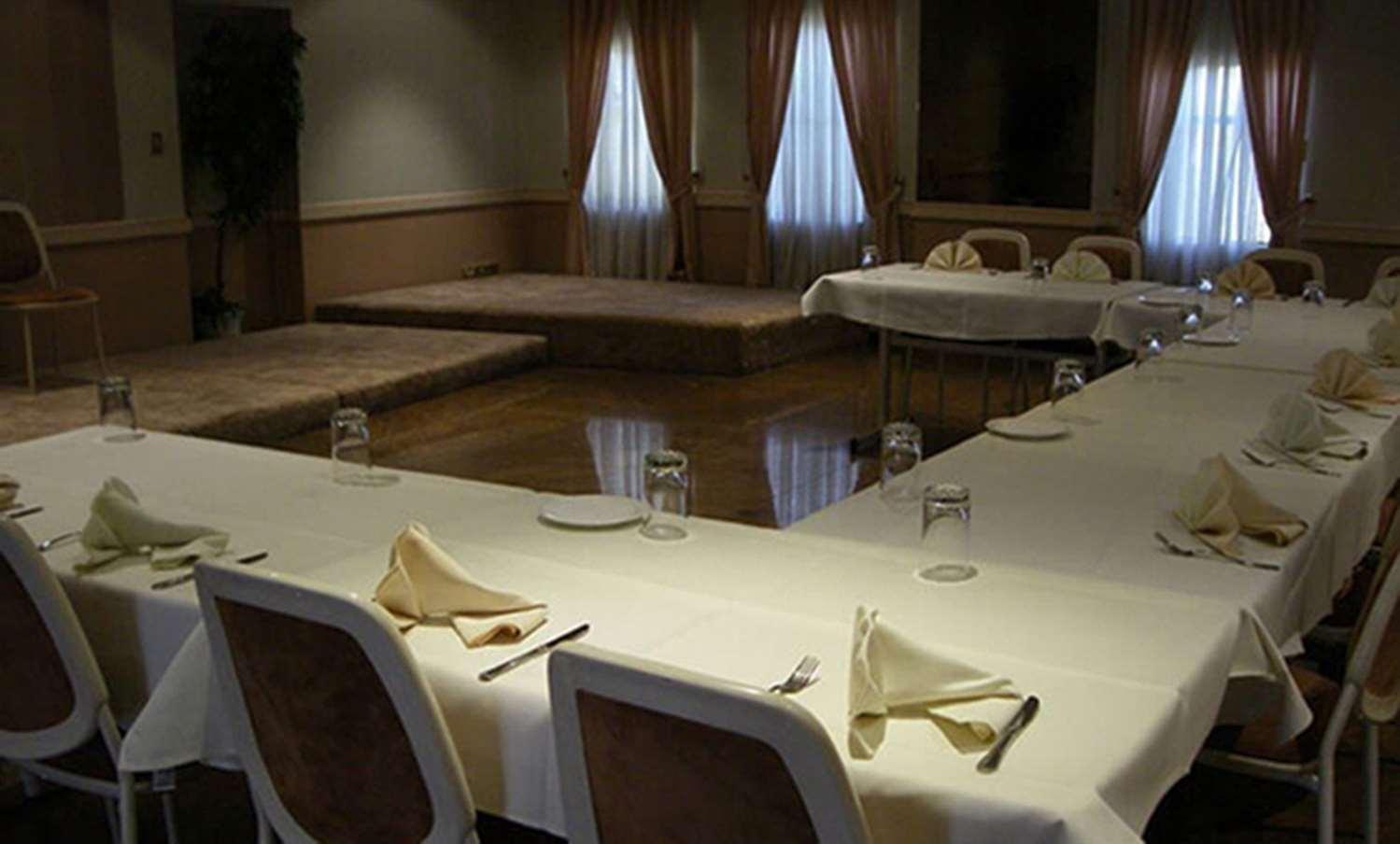Sala de Reuniones WM Hotel Bankstown