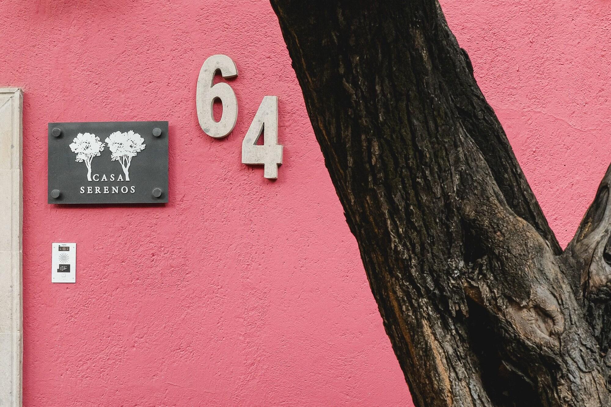 Vista Exterior Casa Serenos