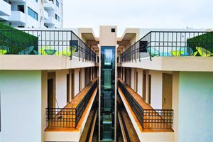 Alojamiento - Hotel Plaza by Kavia