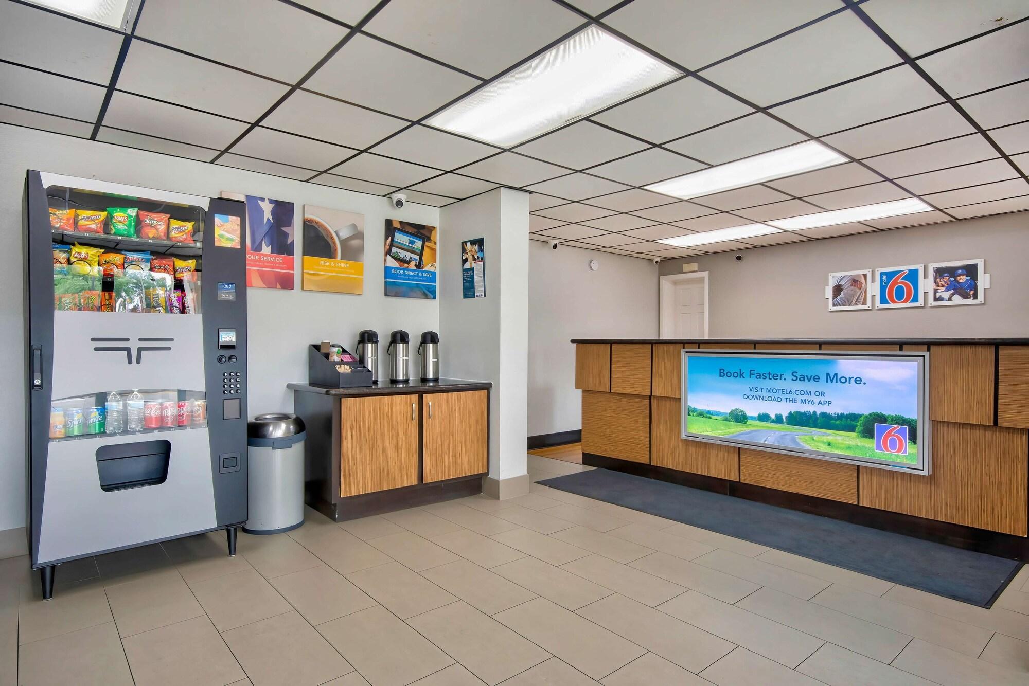 Vista Lobby Motel 6 Sulphur, LA