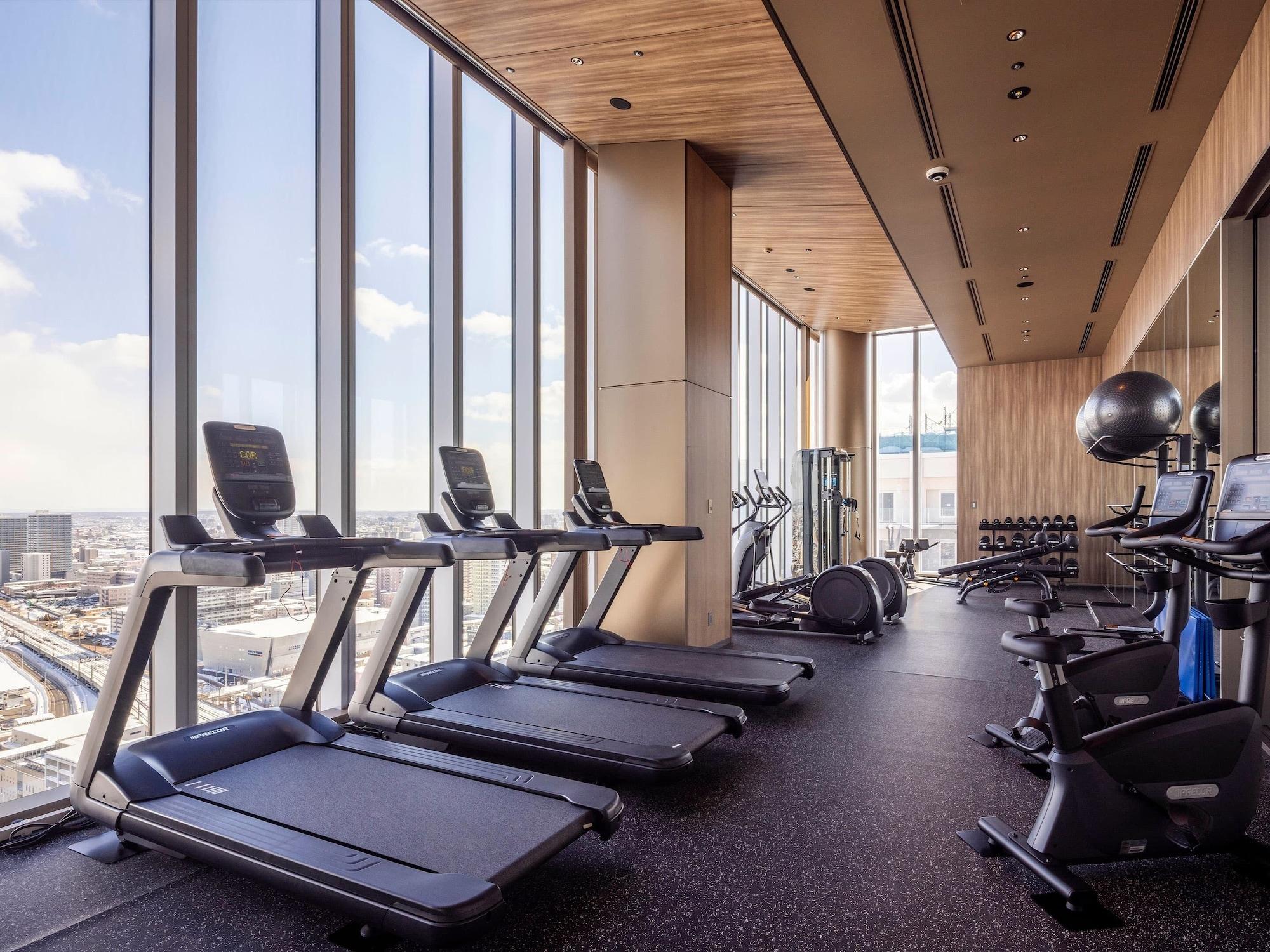 Gimnasio SAPPORO HOTEL by GRANBELL