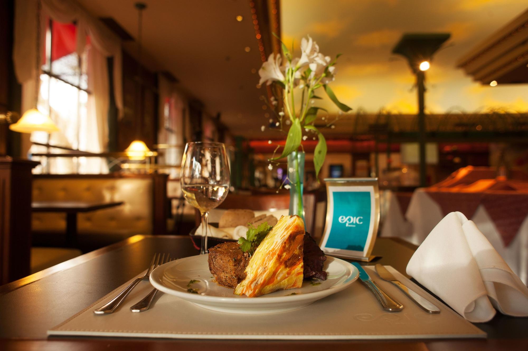 Restaurant Epic Hotel Villa Mercedes