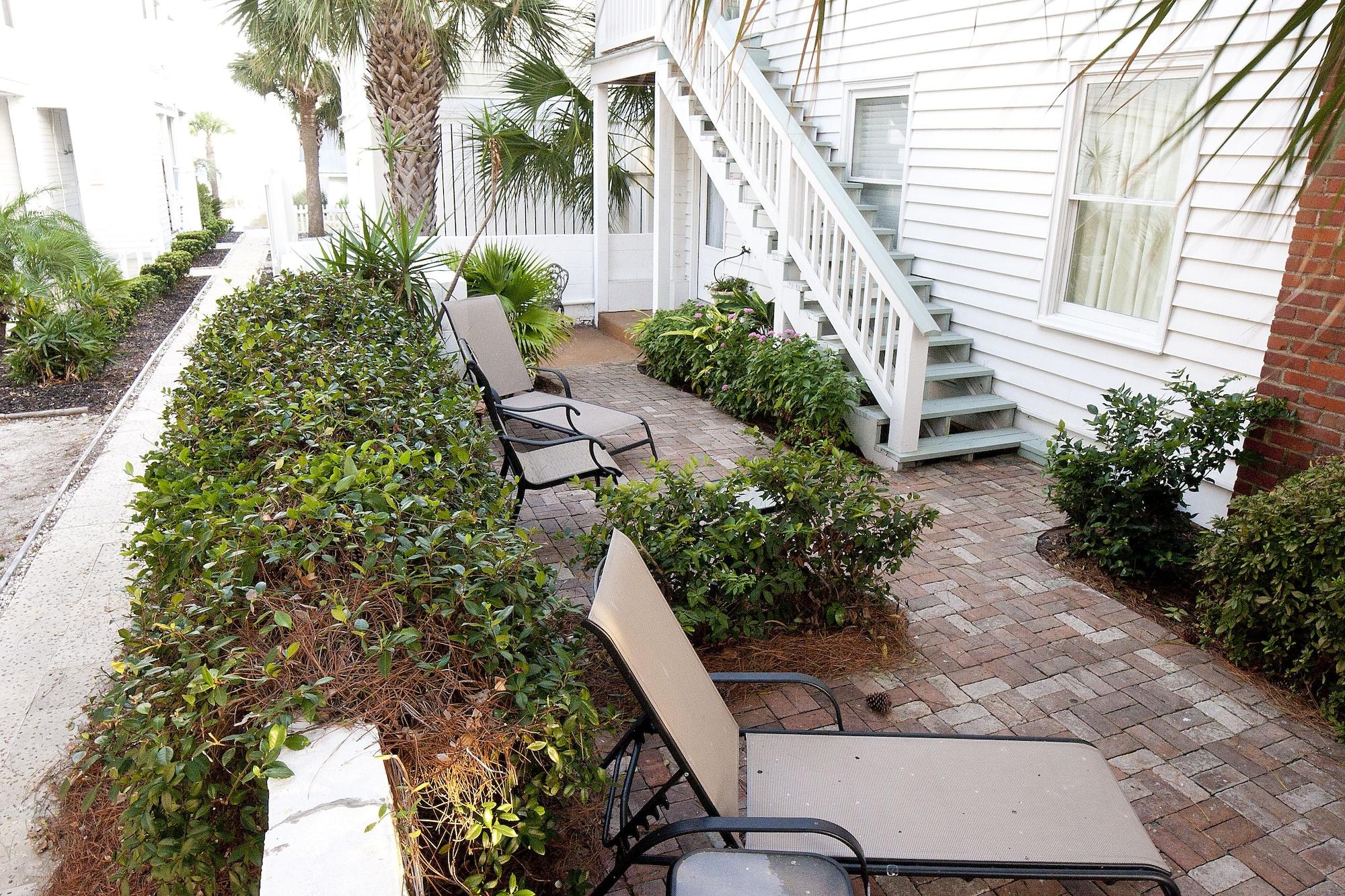 Vista Exterior DeSoto Beach Gardens