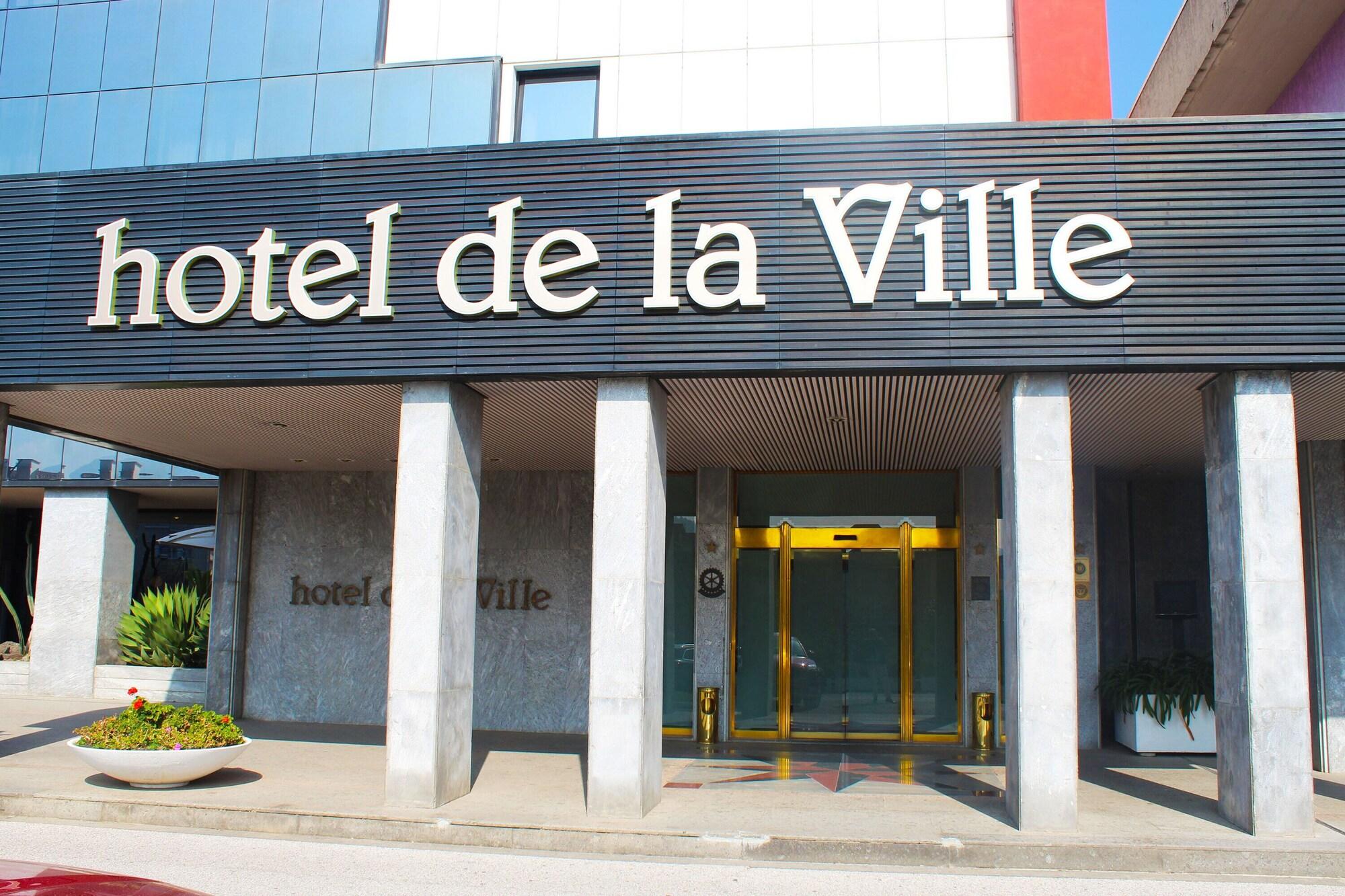 Vista Exterior Hotel De La Ville Avellino