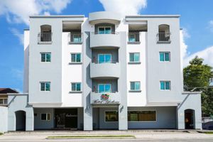 Alojamiento - Hotel Galerias Hn