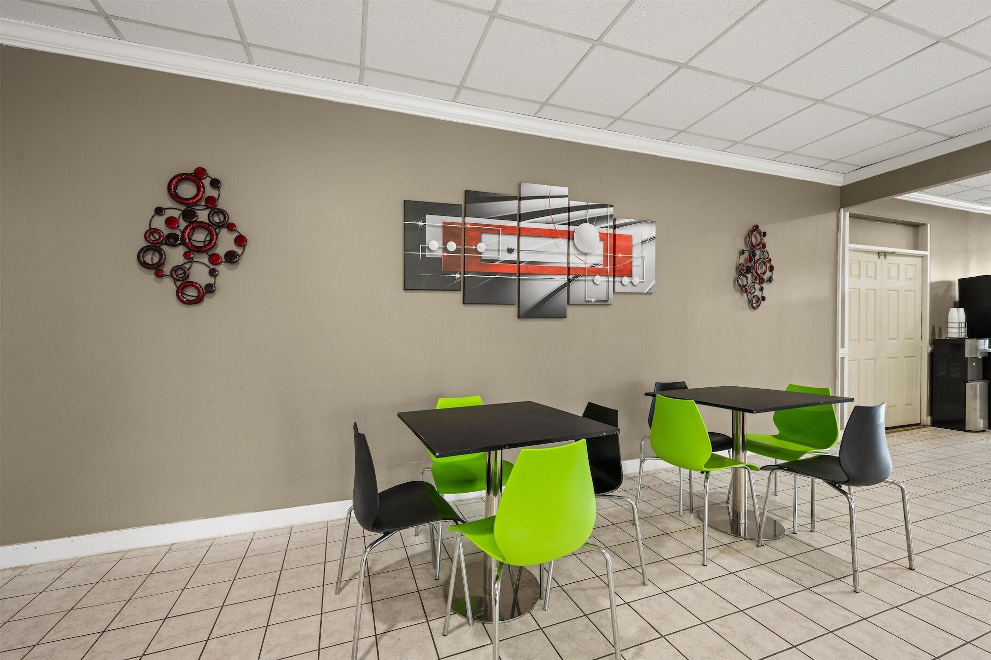 Vista Lobby Americas Best Value Inn Wilson