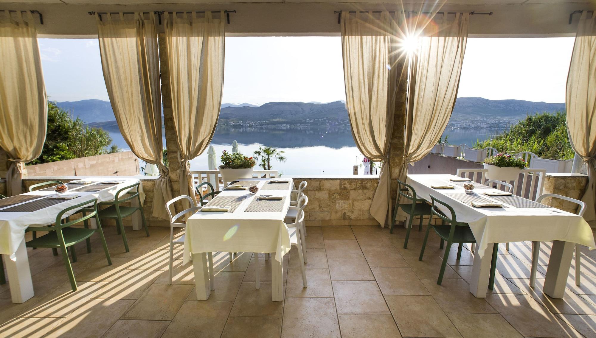 Restaurant Hotel Plaža