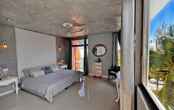 Beachside AQUA Condo ½ block to the Beach ! in Puerto Morelos Mexico - Hoteles solo adultos en Puerto Morelos, México
