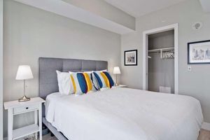 Renta temporal - Sophisticated One-Bedroom Suite with Calgary’s Best Views