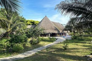 Alquiler Vacacional - Enjoy a pleasant Island stay in La Felicida, a cozy beach front rustic cabin