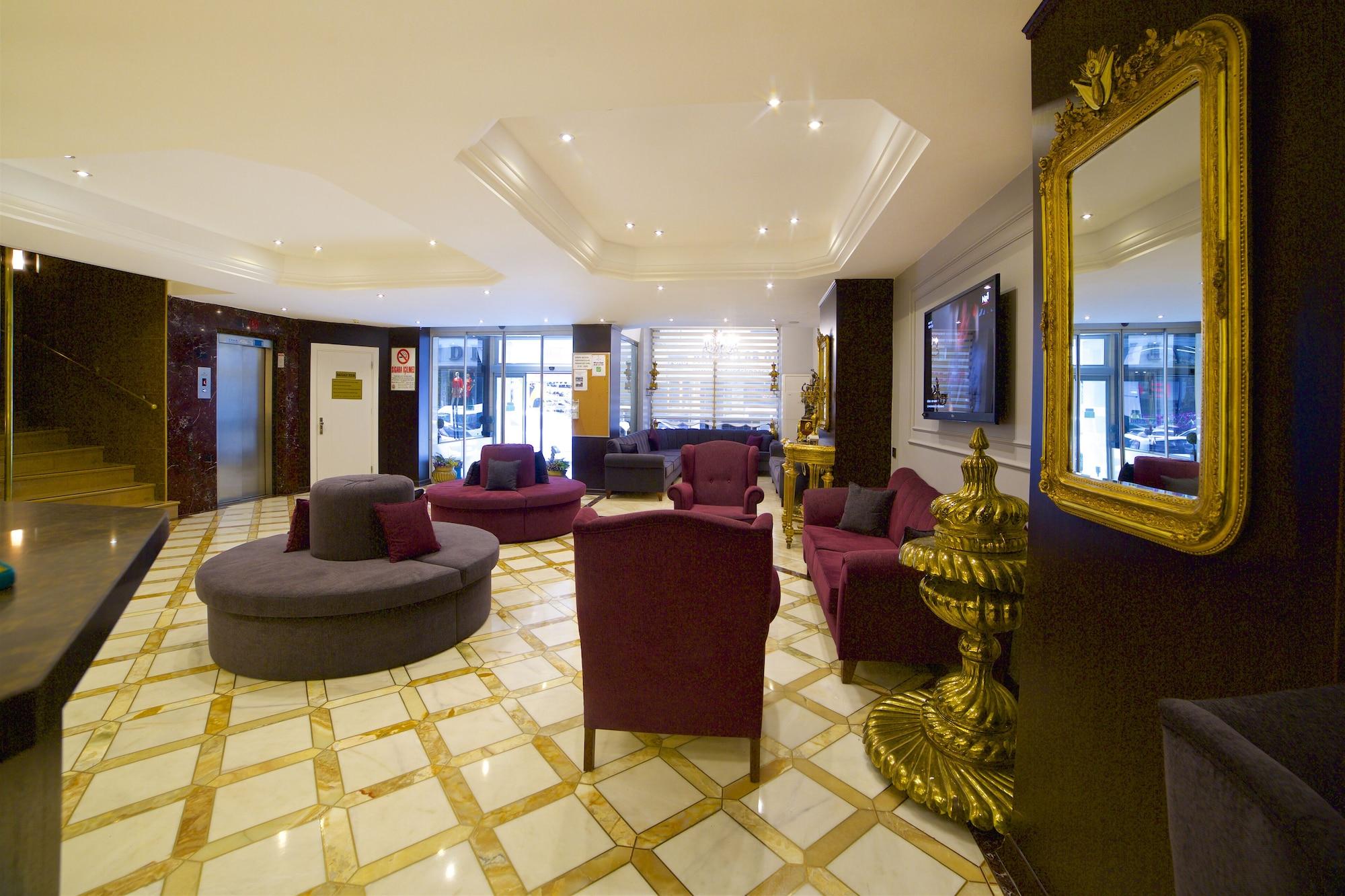 Vista Lobby Grand Ant Hotel