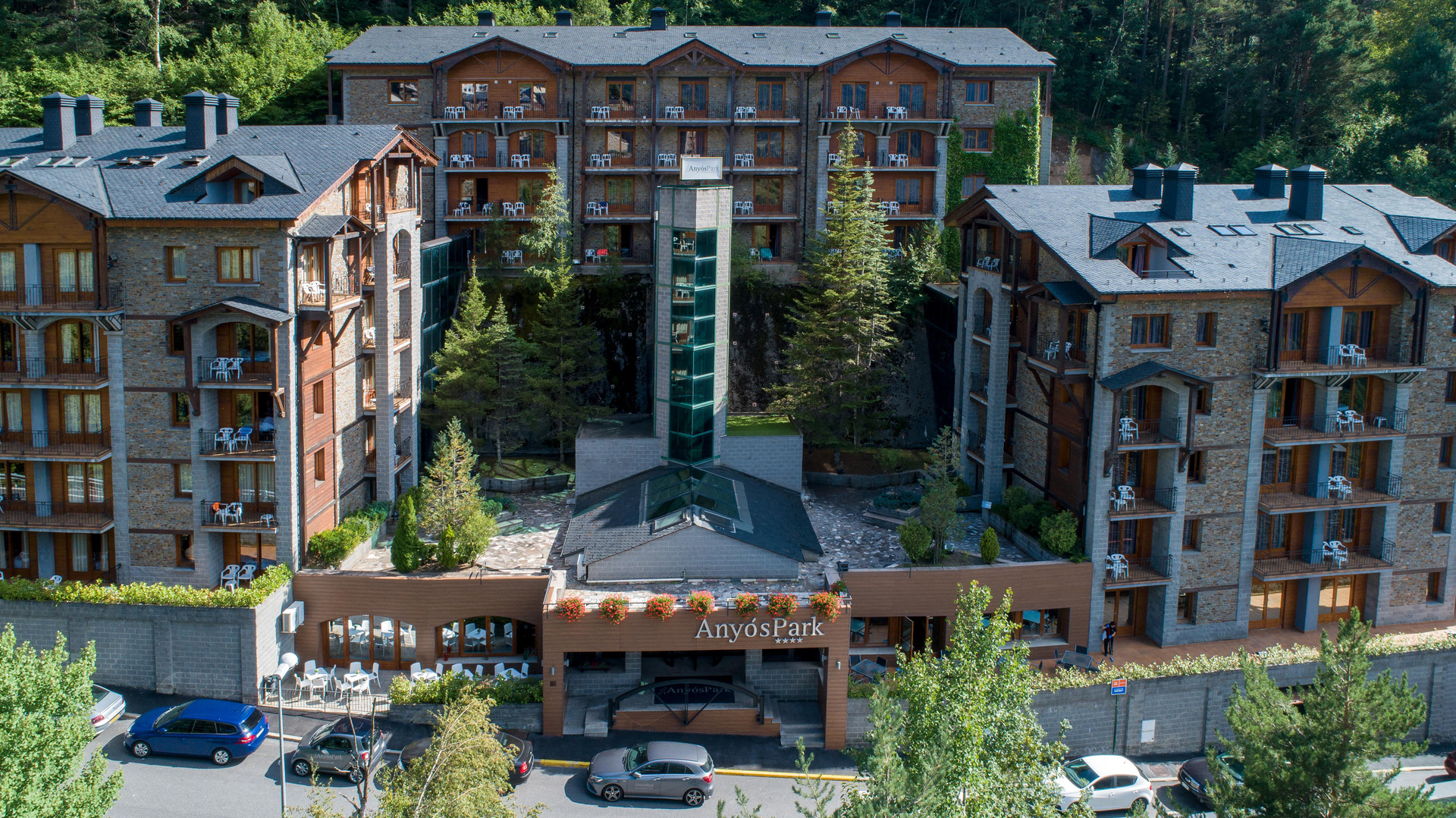 Vista Exterior AnyosPark Hotel