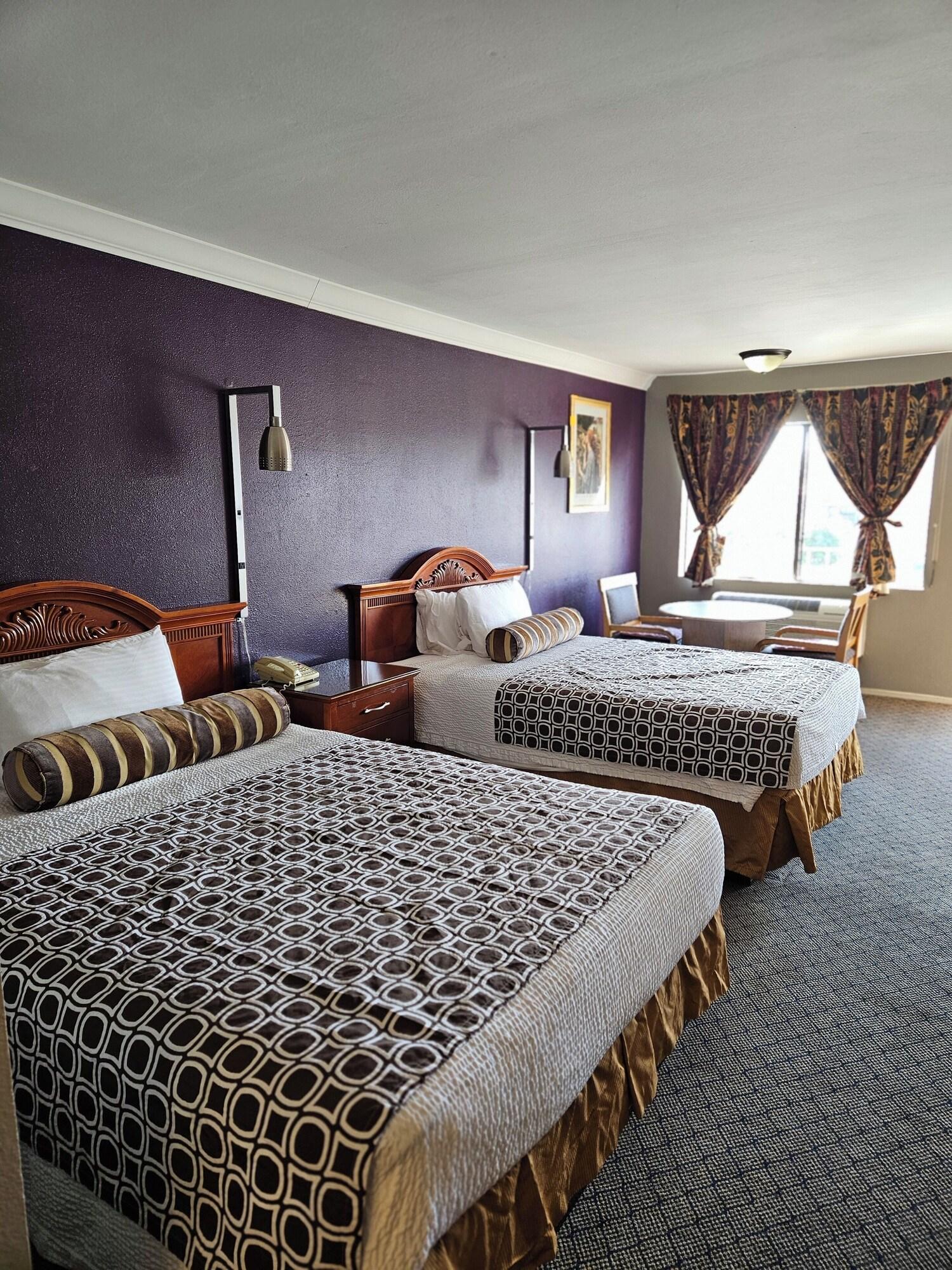 Habitación Fullerton Inn - Near Medieval Times