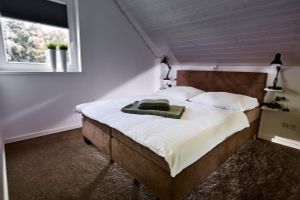 Renta temporal - 1 - 4 Personen Haustiere Willkommen Großer Garten 2 Schlafzimmer, 1 Bad mit Dusche und WC, Whirlpool, Sauna, 1 WC Separat