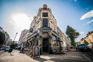 Alojamiento - Duke Rooms Hotel