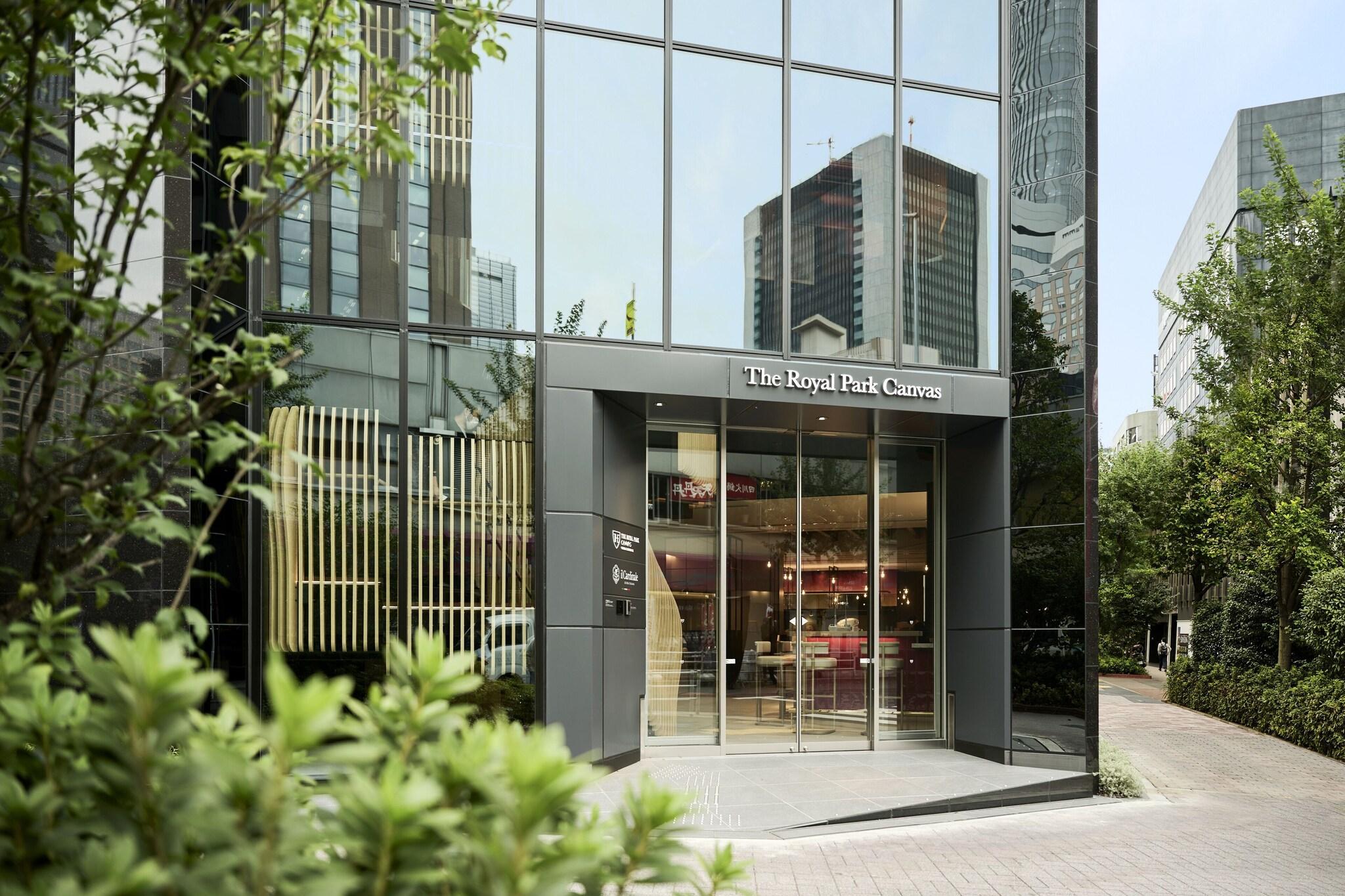 Vista Exterior The Royal Park Canvas Ginza Corridor