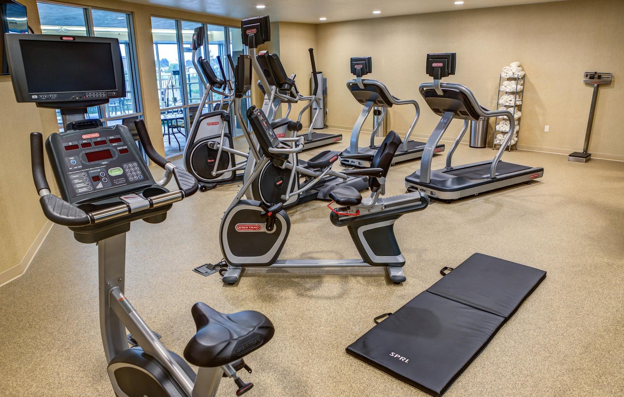 Gimnasio DoubleTree by Hilton West Fargo Sanford Medical Center Area