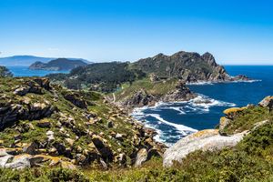 Actividad - Excursión a las Rías Baixas con bodega y barco