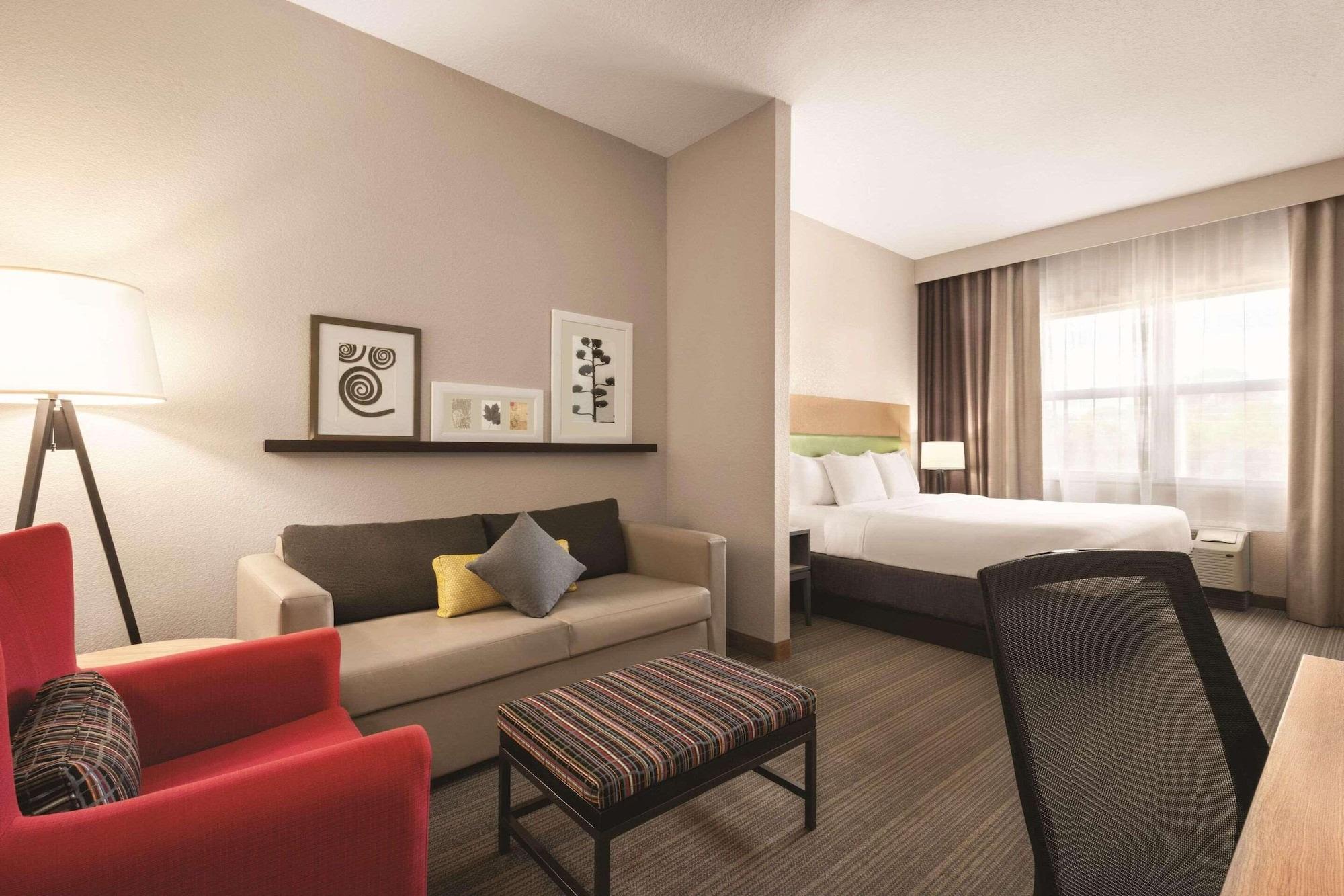 Habitación Country Inn & Suites by Radisson, Bradenton-Lakewood Ranch, FL