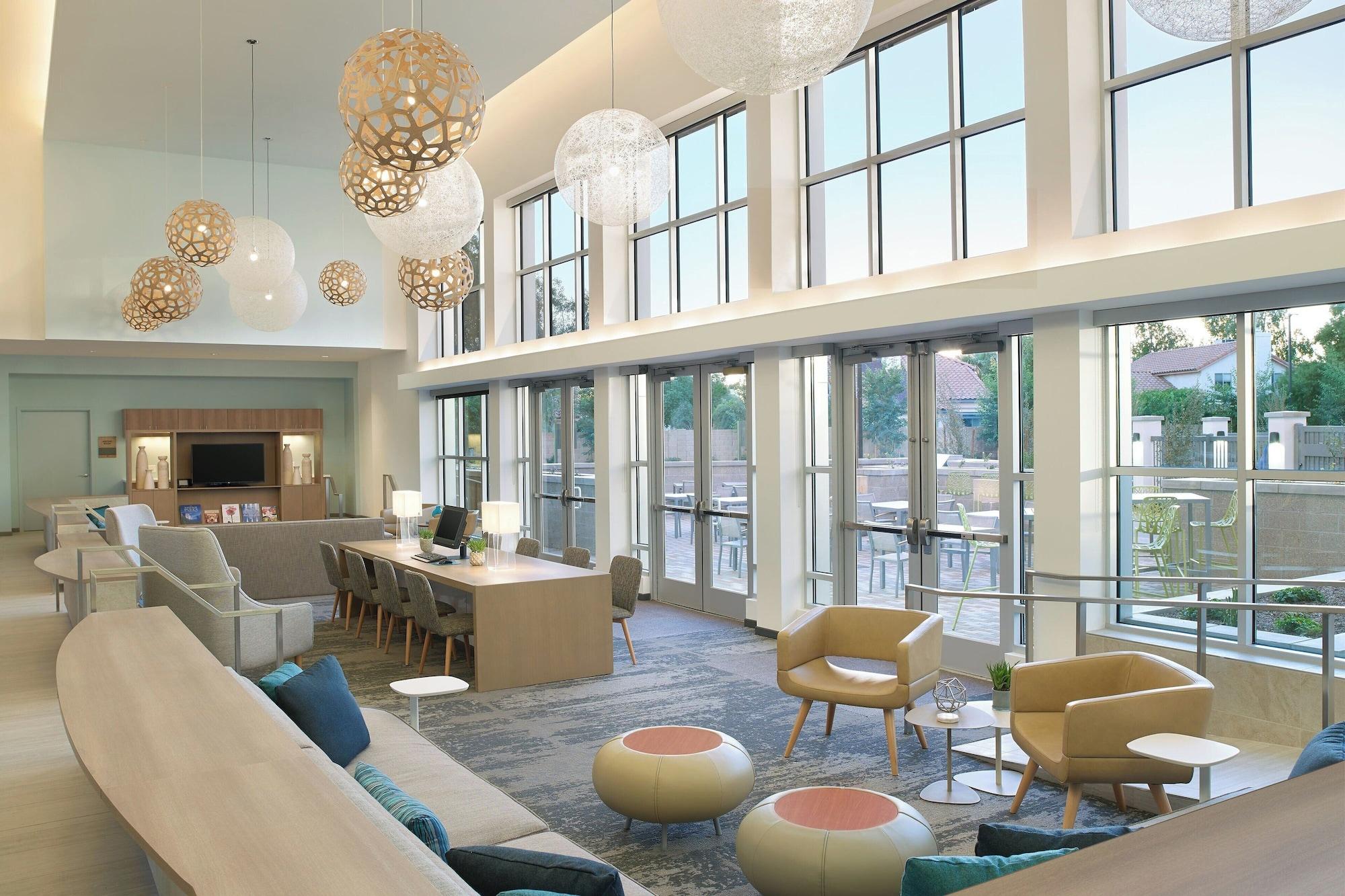 Vista Lobby Element Chandler Fashion Center