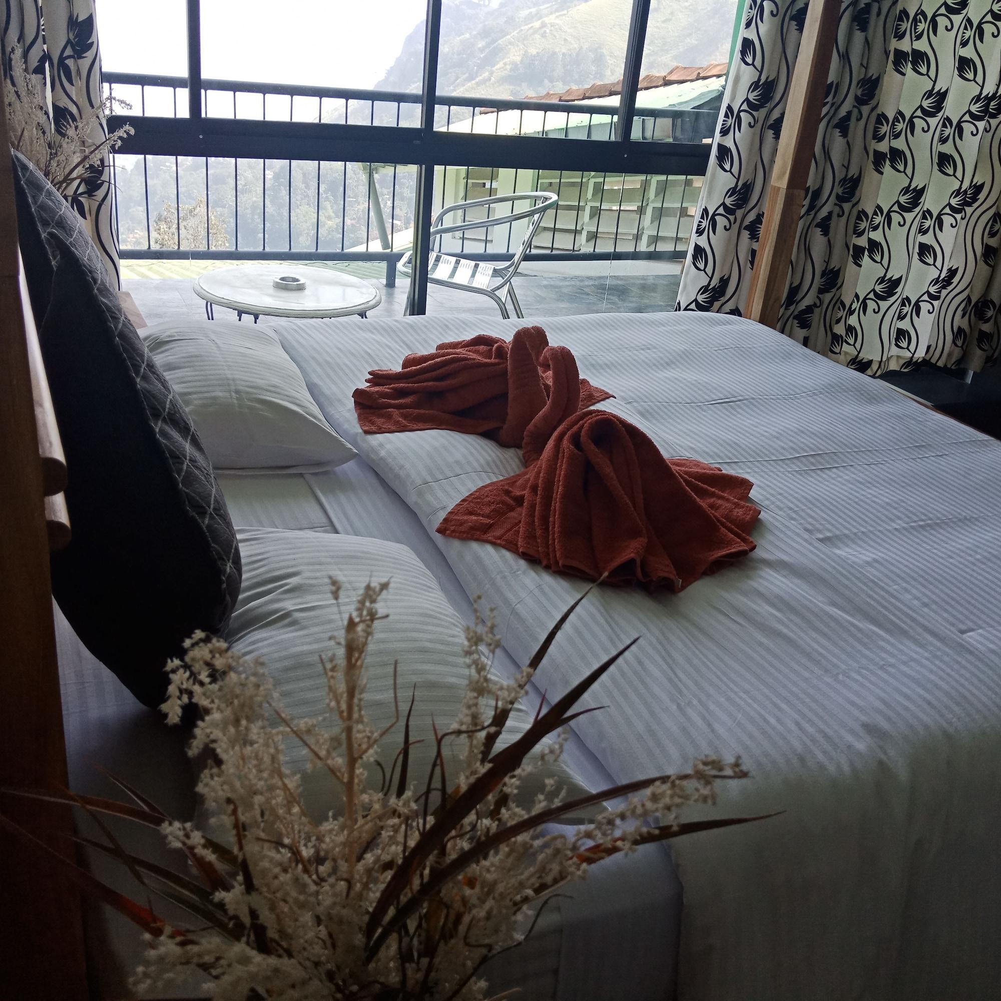 Varios Ella Gap Panorama