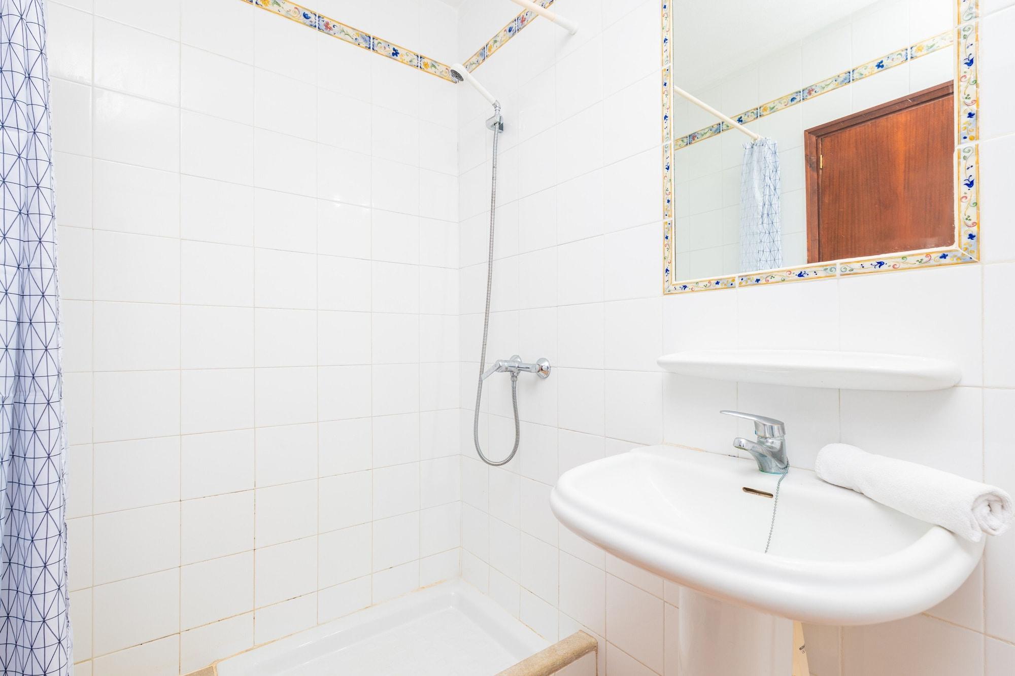 Equipamiento de Habitación Hostal la Ceiba