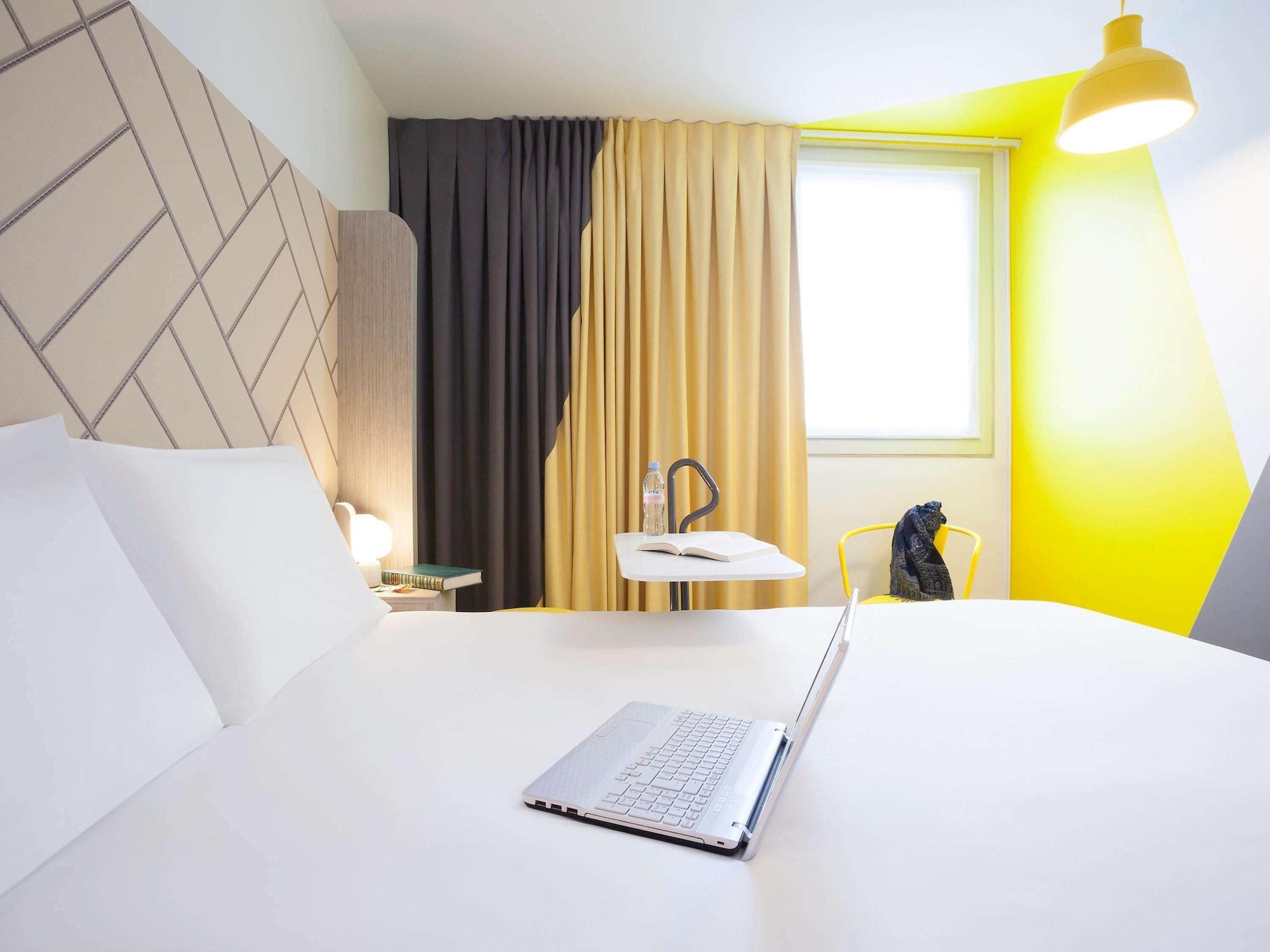 Varios ibis Styles Paris Massena Olympiades