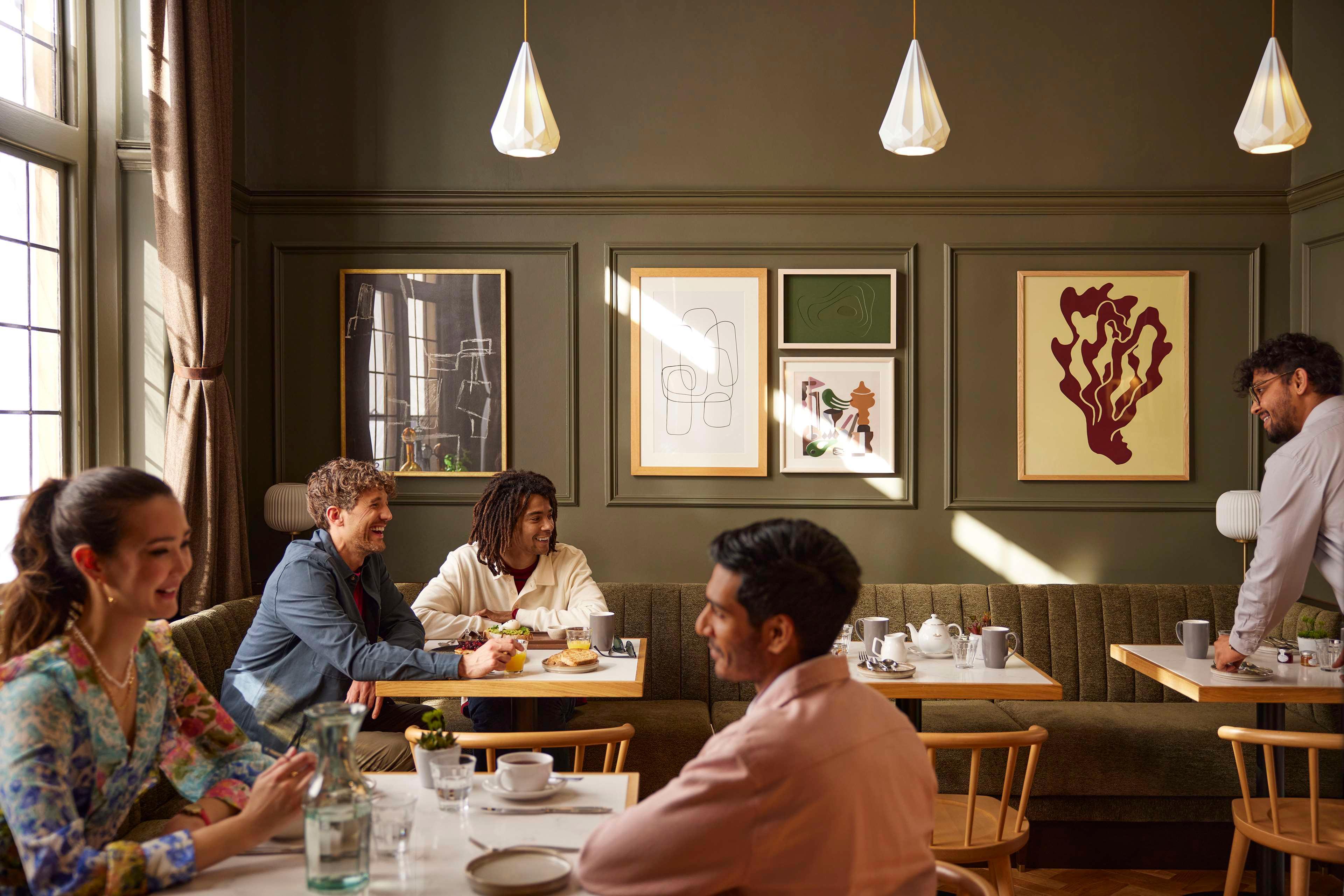 Restaurant The Samuel Ryder Hotel St Albans, Tapestry Collection Hilton