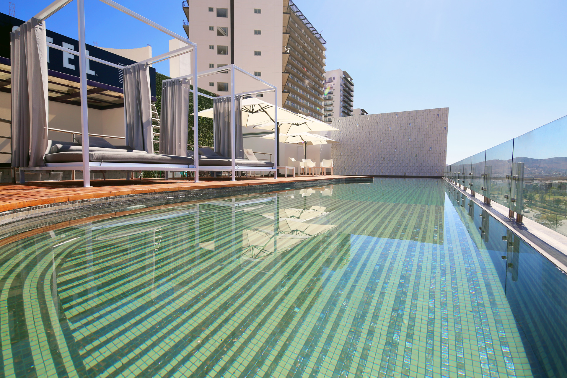 Vista Piscina Sonata Hotel