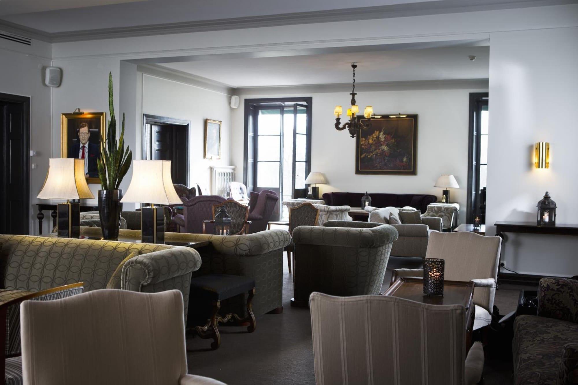 Vista Lobby Bofors Hotel