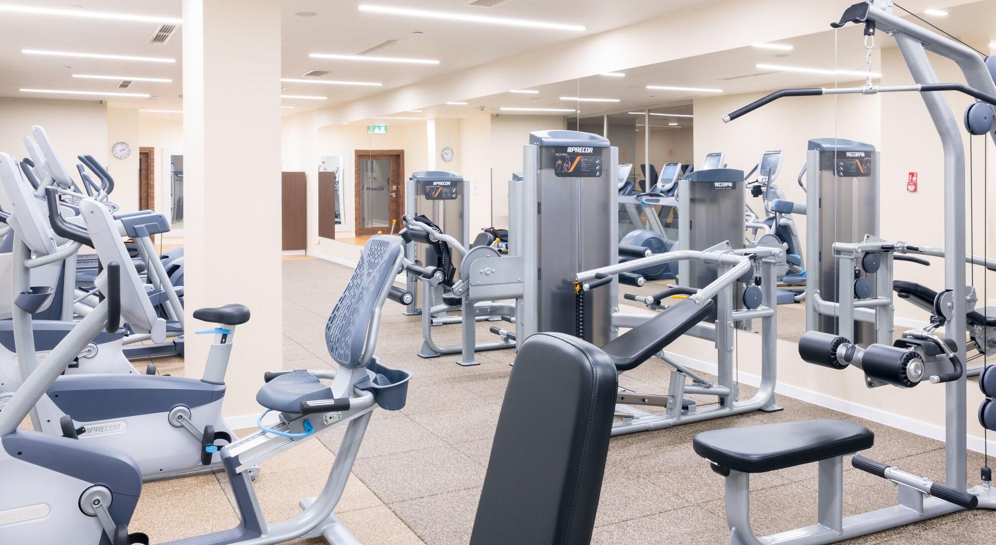 Gimnasio Hampton by Hilton Krakow