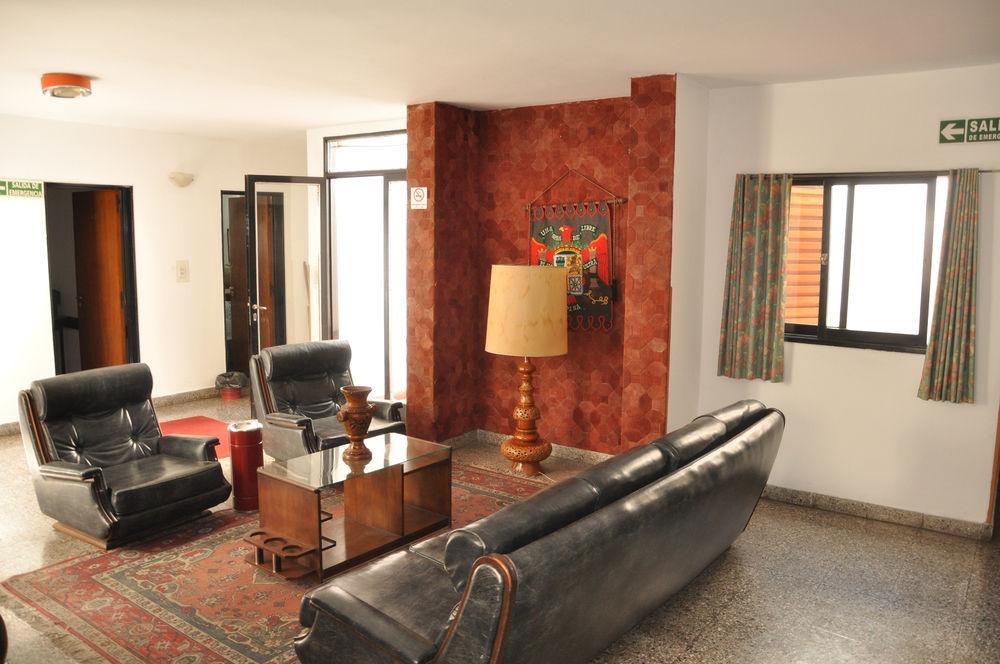 Vista Lobby Hotel Pucará