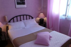 Alojamiento - Hôtel Le Cambronne