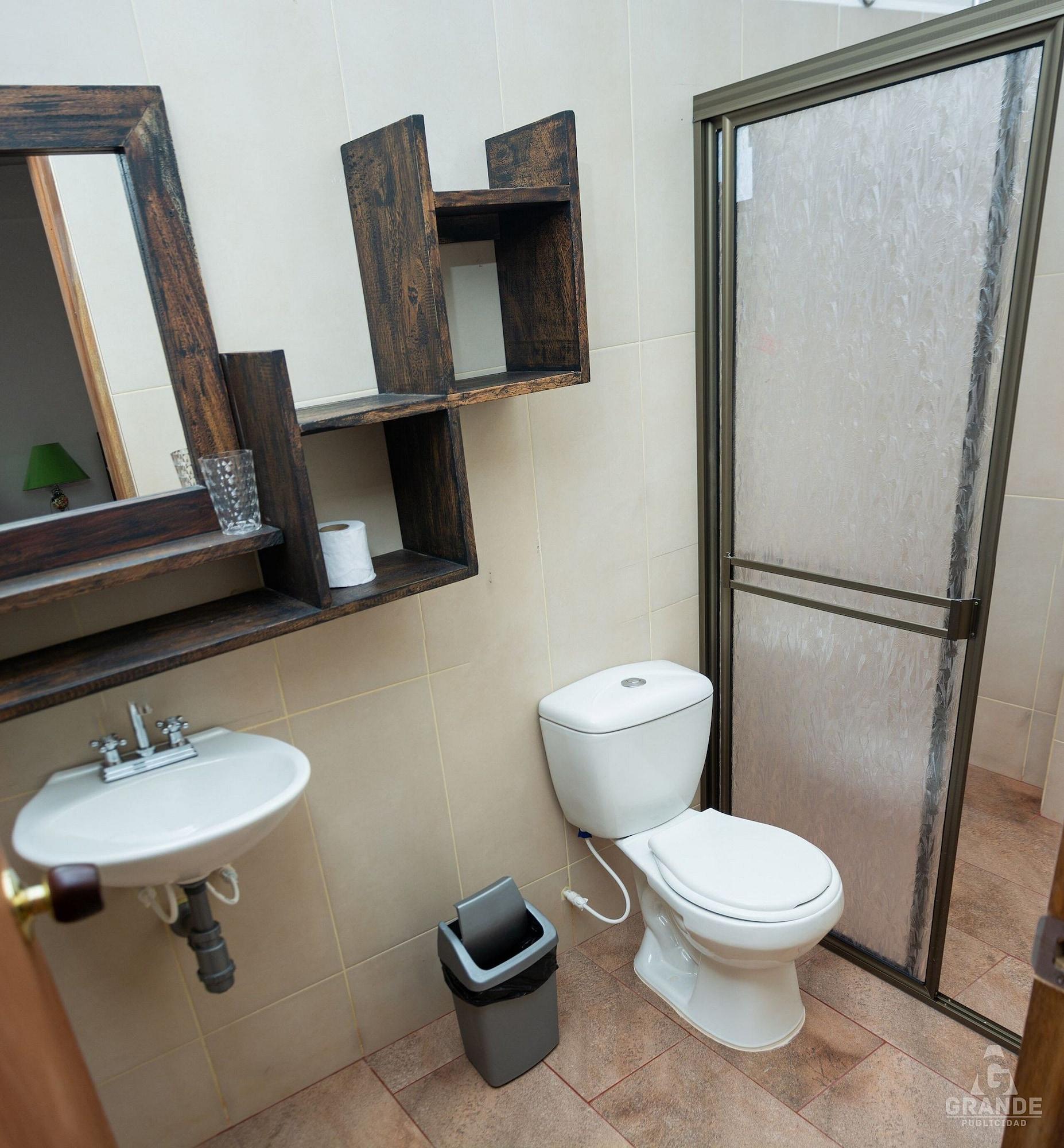 Equipamiento de Habitación Hotel Madre Laura