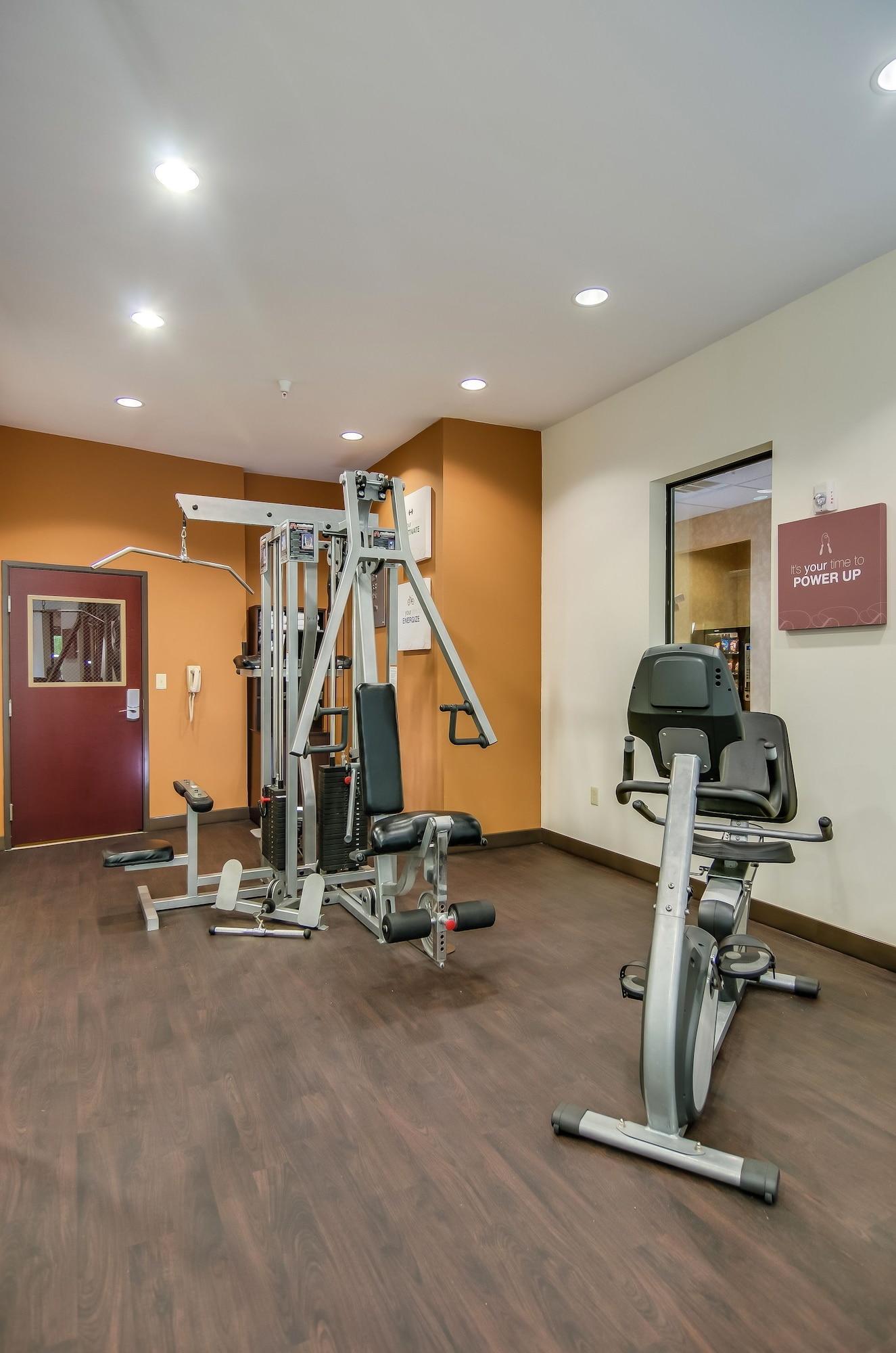 Gimnasio Comfort Suites Old Town Spring