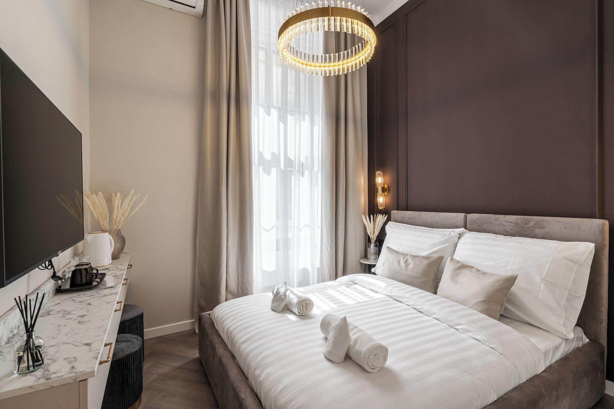 Varios Timeless Boutique Suites by BQA