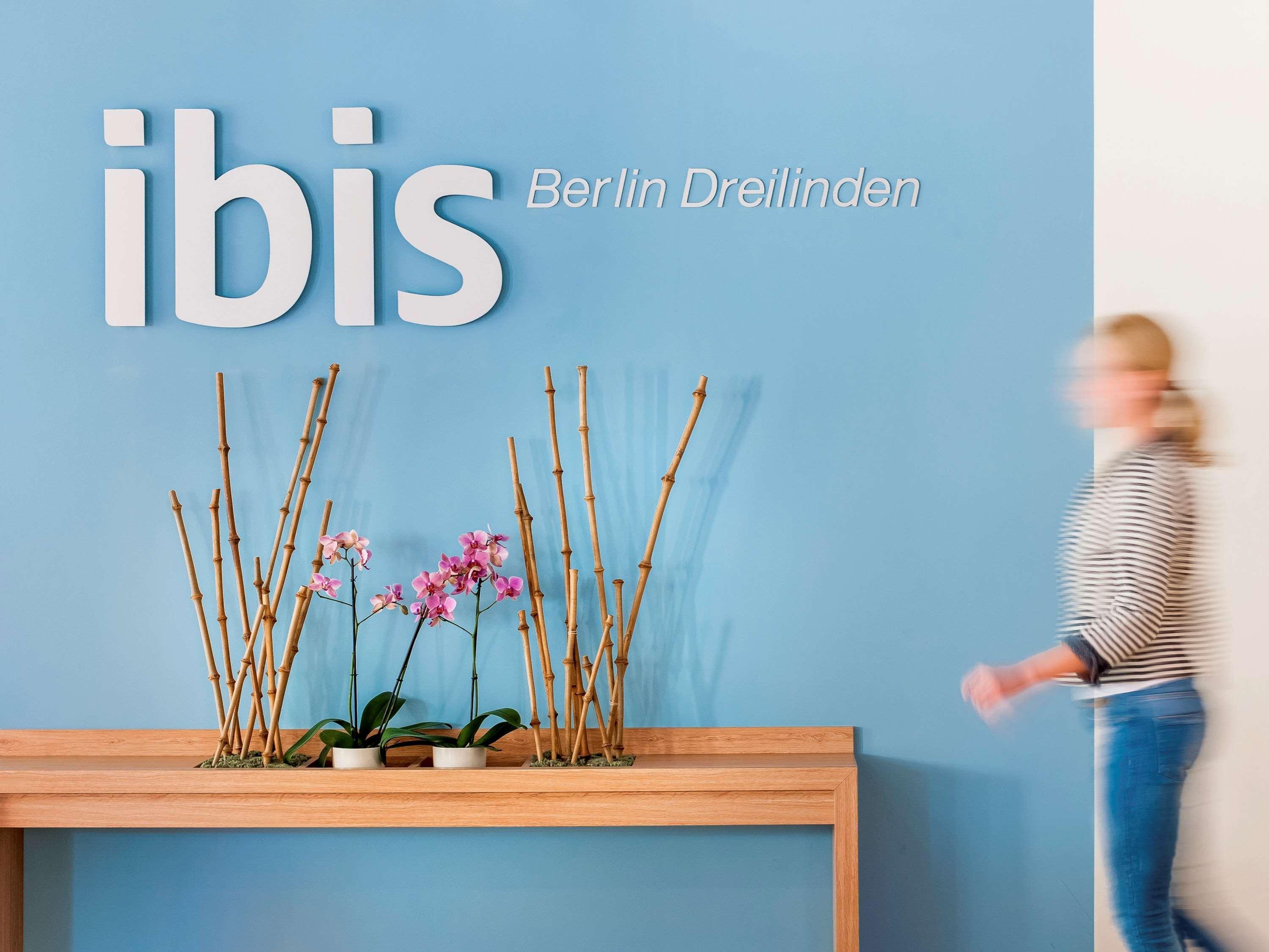 Vista Lobby ibis Berlin Dreilinden