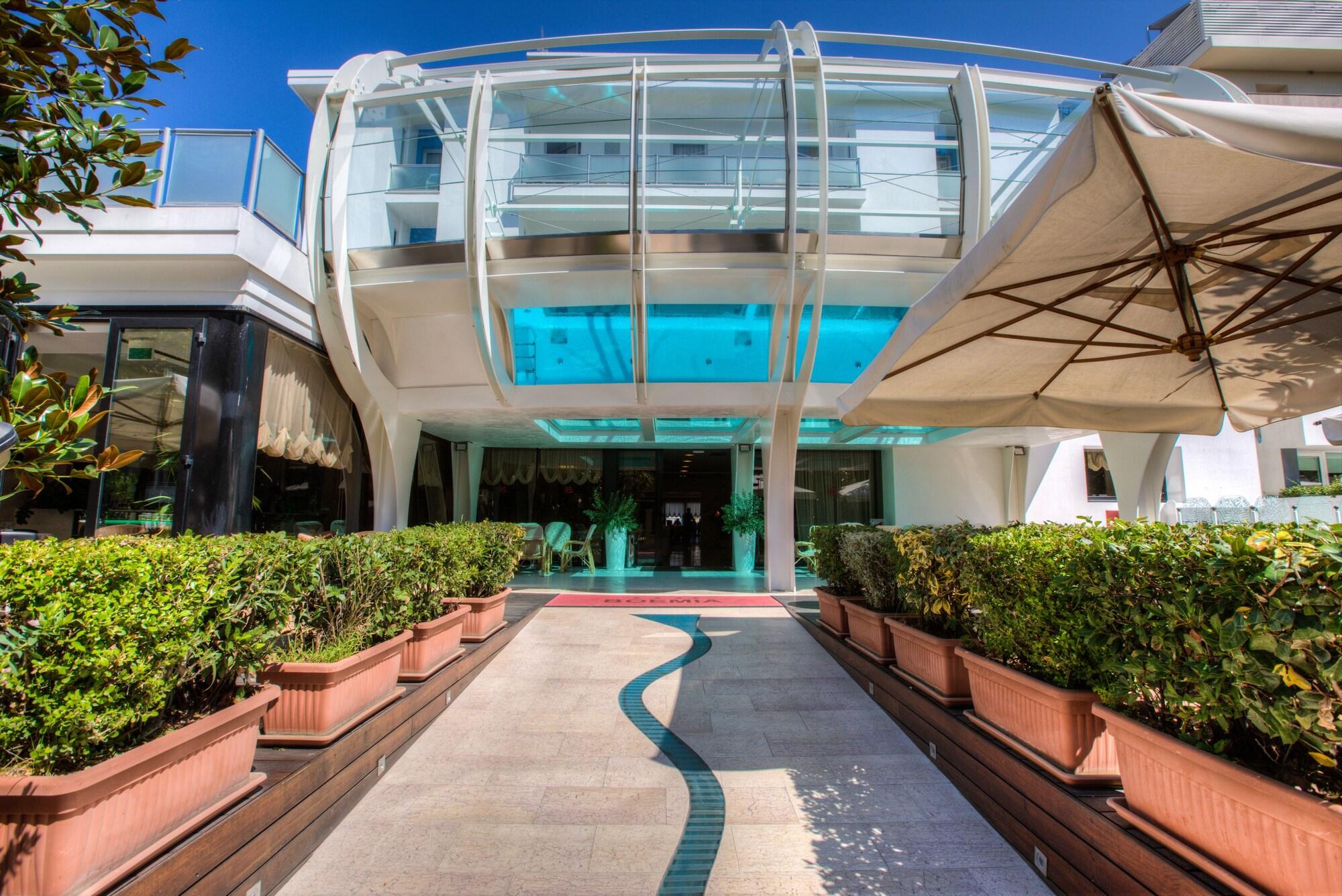 Vista Exterior Hotel Boemia