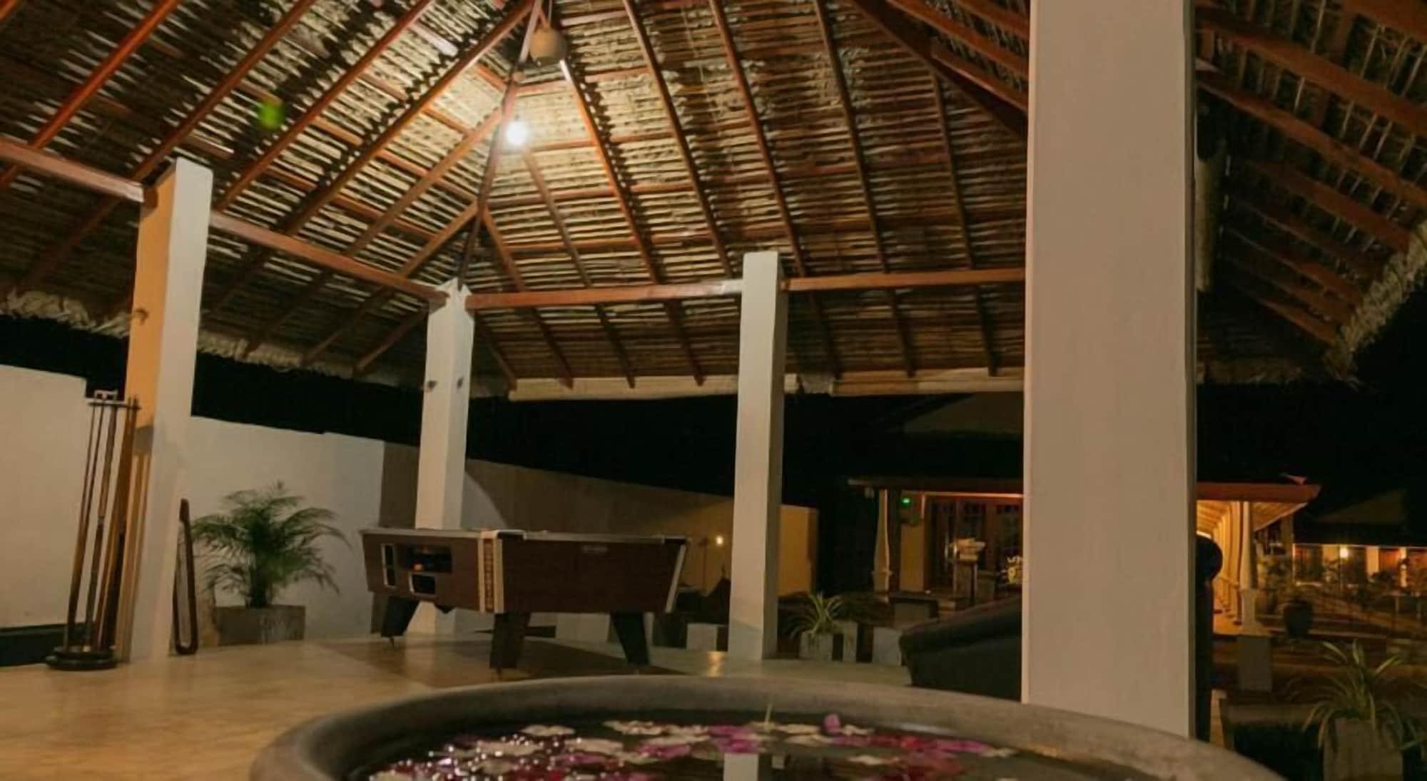 Vista Lobby Palm Resort Nilaveli