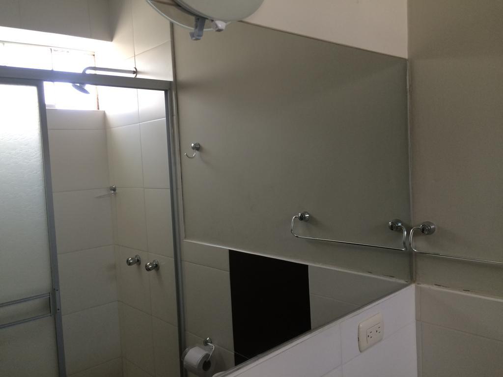 Baño La Lisera Suite-Tacna